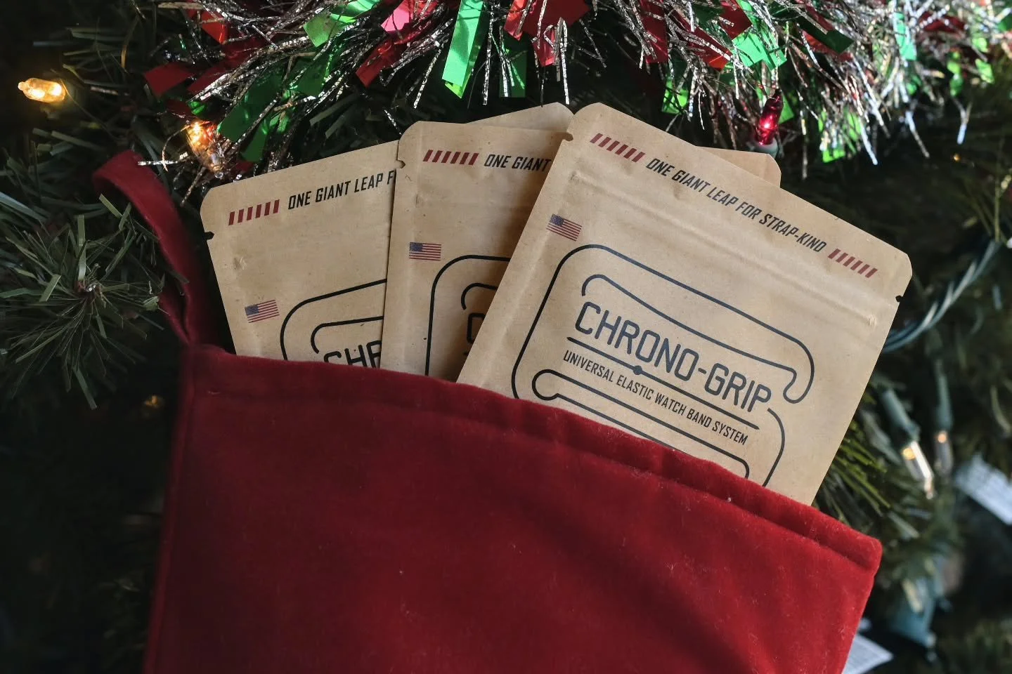 Mark your advent calendars! The Chrono-Grip Stock(ing stuffer) Drop is on Dec 16 @ 1200 PST 🎄

For the longest time, I have been anxiously awaiting the restock for two of the most hotly demanded hardware options, the 22mm Brushed Ti and 20mm Black T