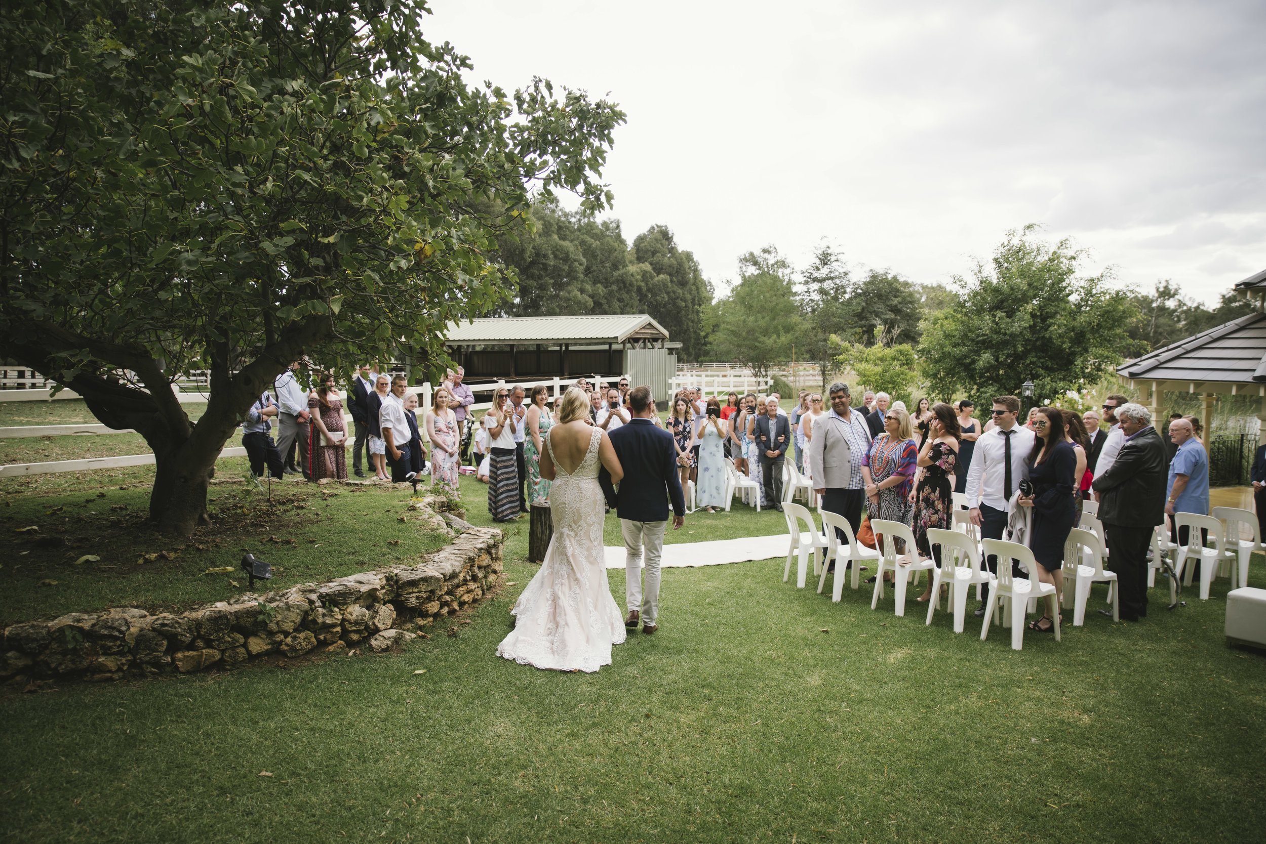 Angie Roe Photography Brookleigh Estate Swan Valley Perth Wedding (10).jpg