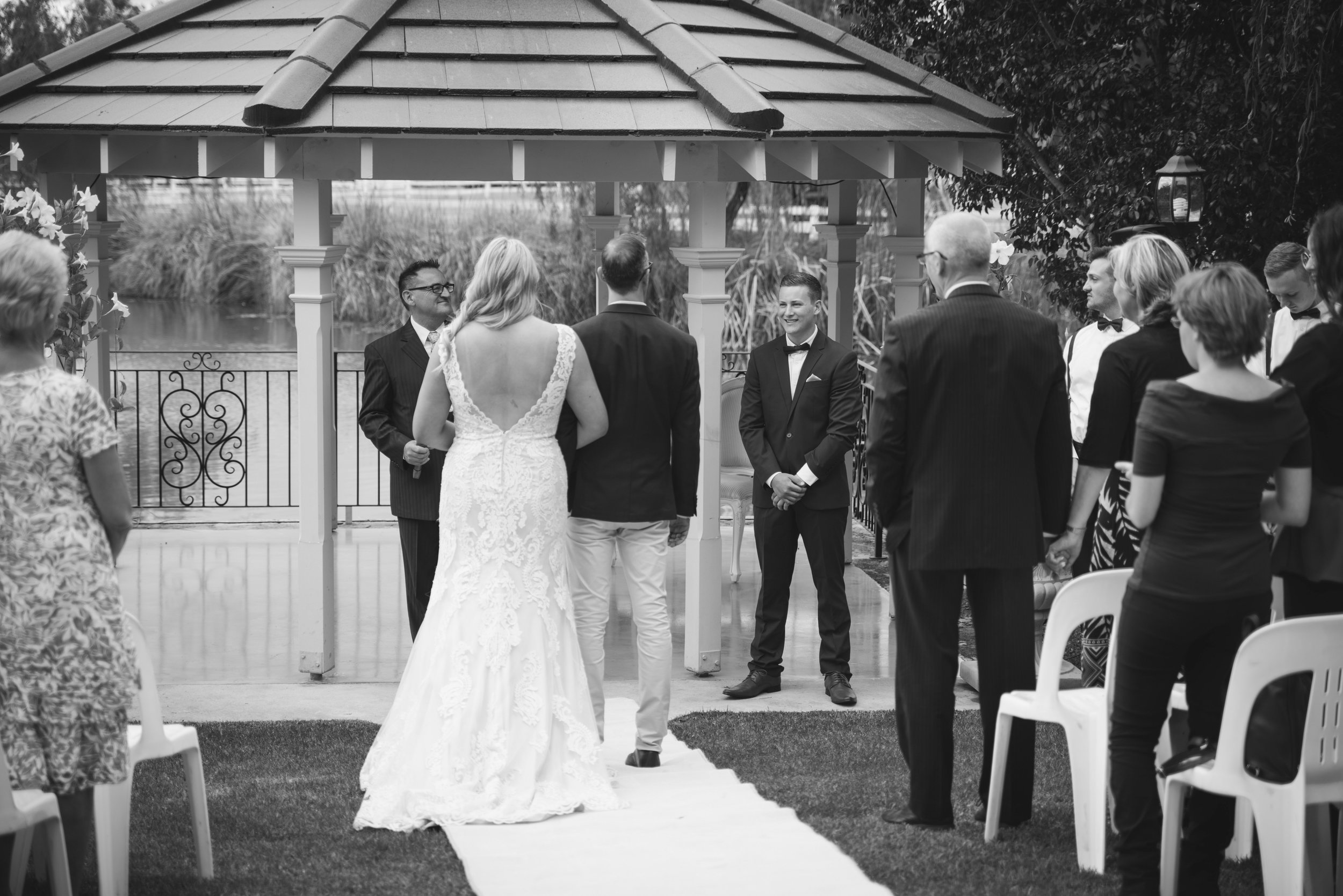 Angie Roe Photography Brookleigh Estate Swan Valley Perth Wedding (11).jpg