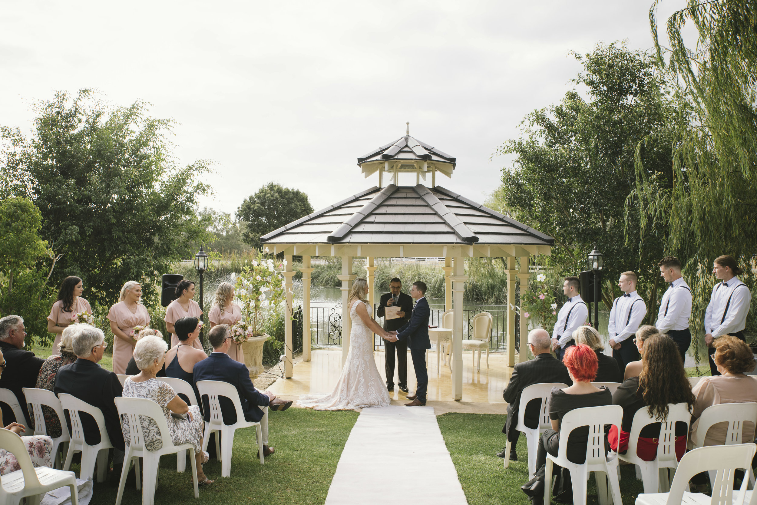 Angie Roe Photography Brookleigh Estate Swan Valley Perth Wedding (12).jpg