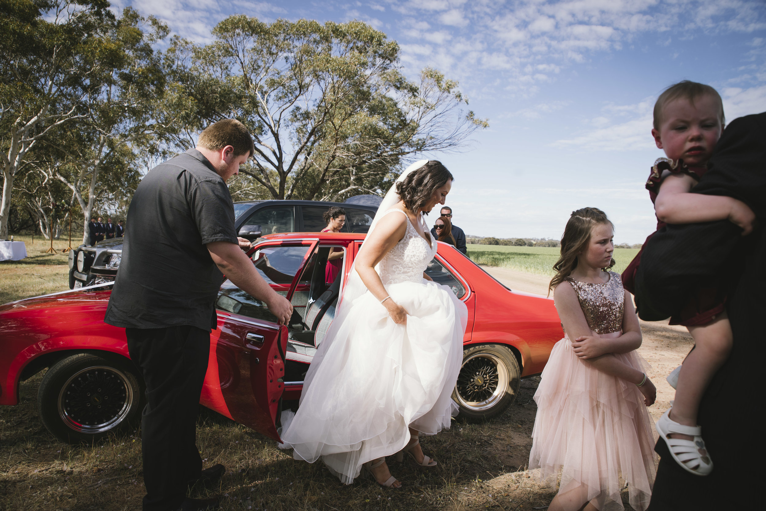 Angie Roe Photography Wheatbelt Avon Valley Farm Wedding (14).jpg