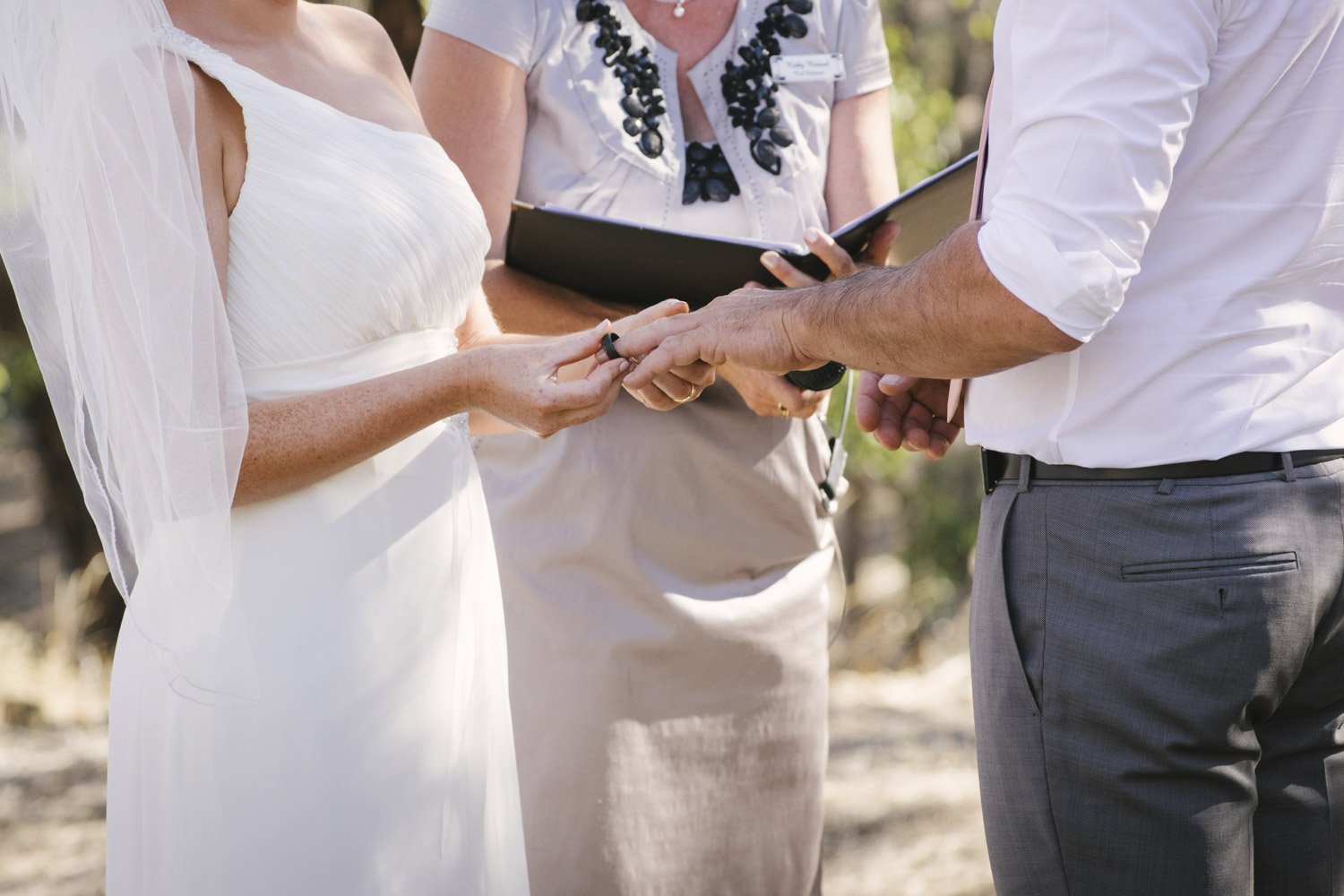 Rural-Farm-Country-Wedding-Photographer-Wheatbelt-Avon-Valley-Northam-Angie-Roe-Photography-11.jpg