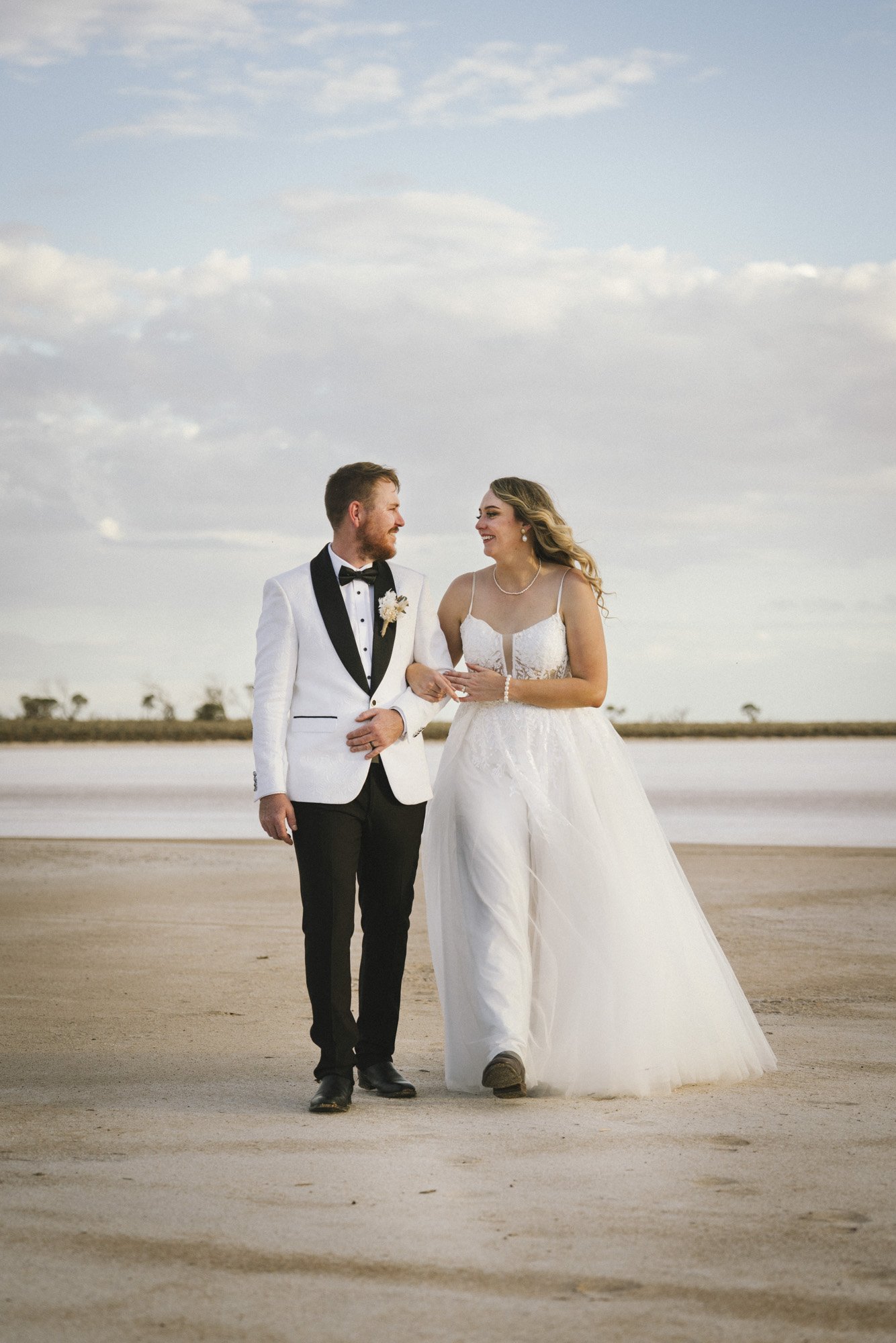Angie-Roe-Photography-Wedding-Avon-Valley-Northam-Farm-Country-Rural-Wheatbelt (16).jpg