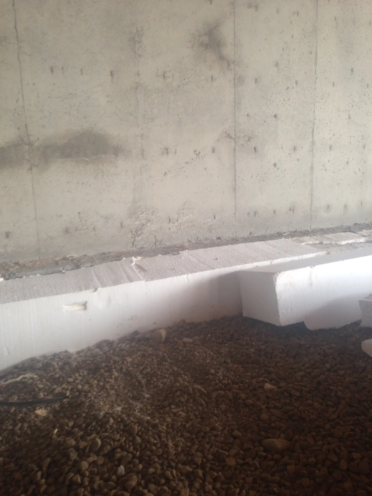 Footing Completely Enclosed in Rigid Insulation