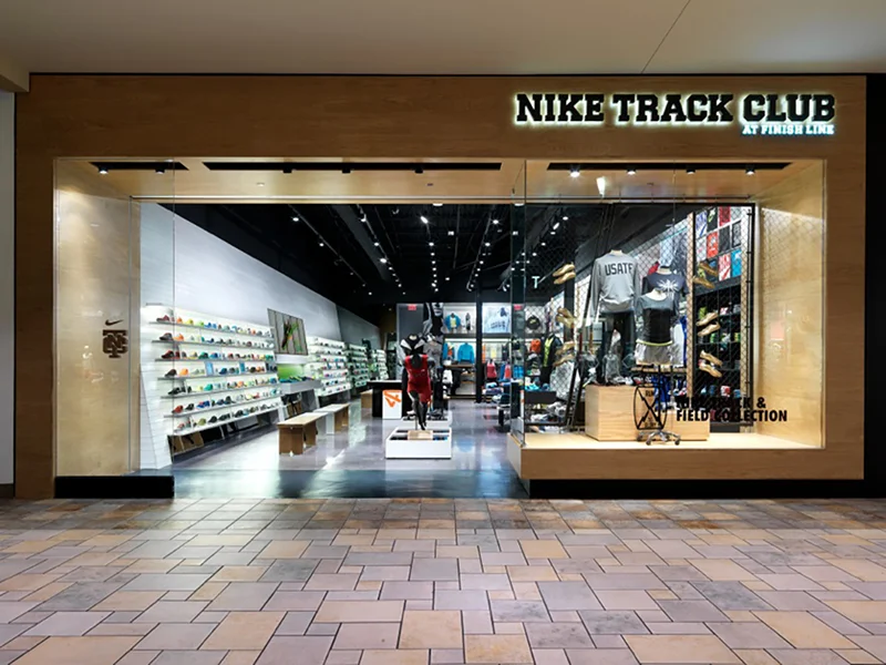 PHOTO_3_STOREFRONT.jpg