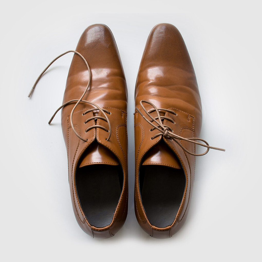 &lt;p&gt;&lt;strong&gt;Ash Brown Dress Shoelaces&lt;/strong&gt;&lt;a href=allshoelaces/ash-brown&gt;from $7.95 →&lt;/a&gt;&lt;/p&gt; 