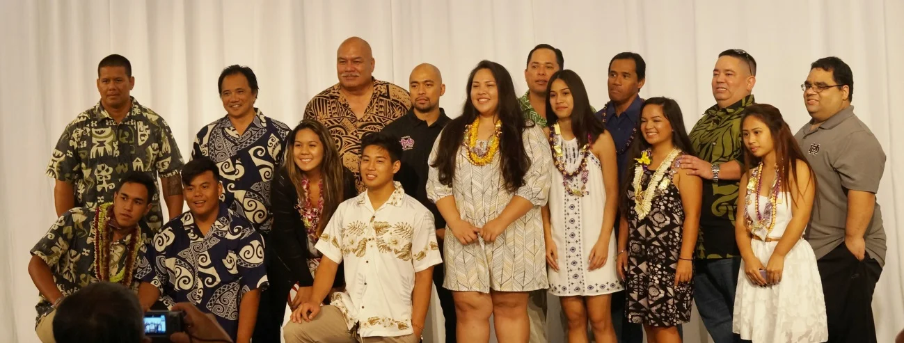 Members of Damien’s Class of 2016 and their respective alumni dads. 