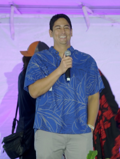 Steve Uyehara '94, emceeing at Damien's Kulalaulea 2015