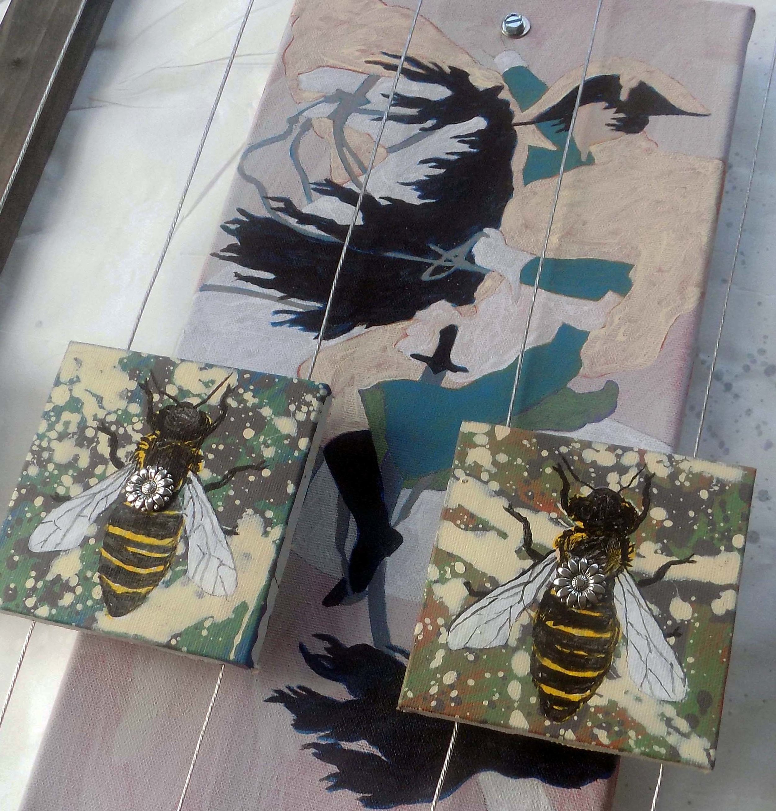 NAPOLEON BEES - DETAIL