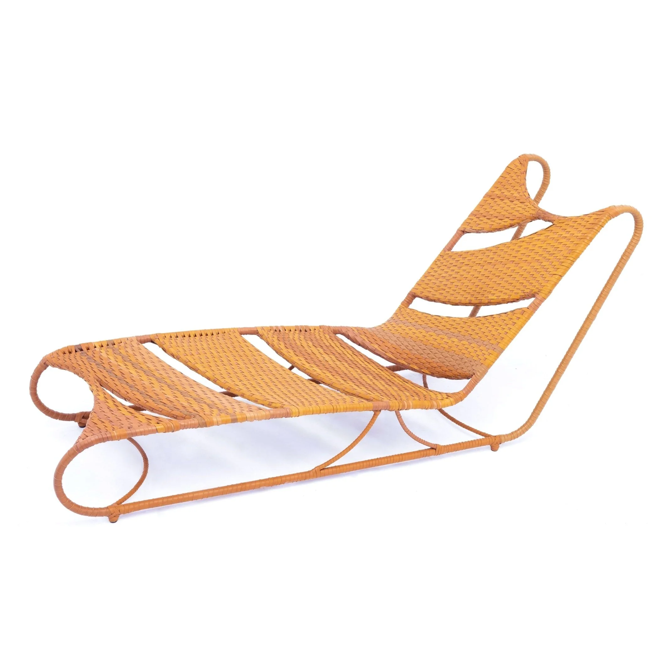 %2528web%2529Lounger_white.jpg