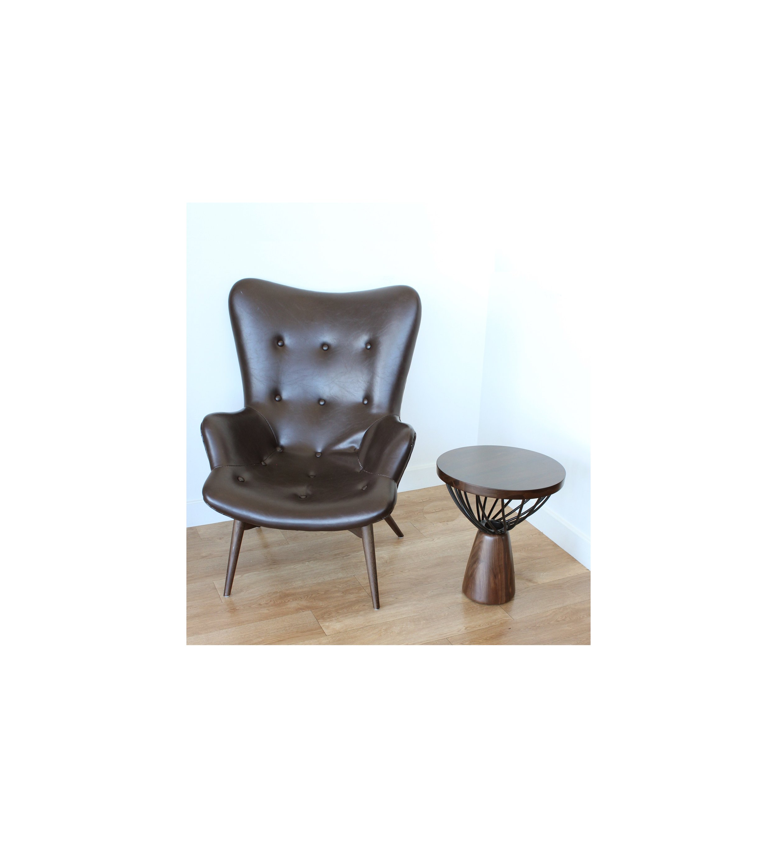 1_Chair&Table.jpg