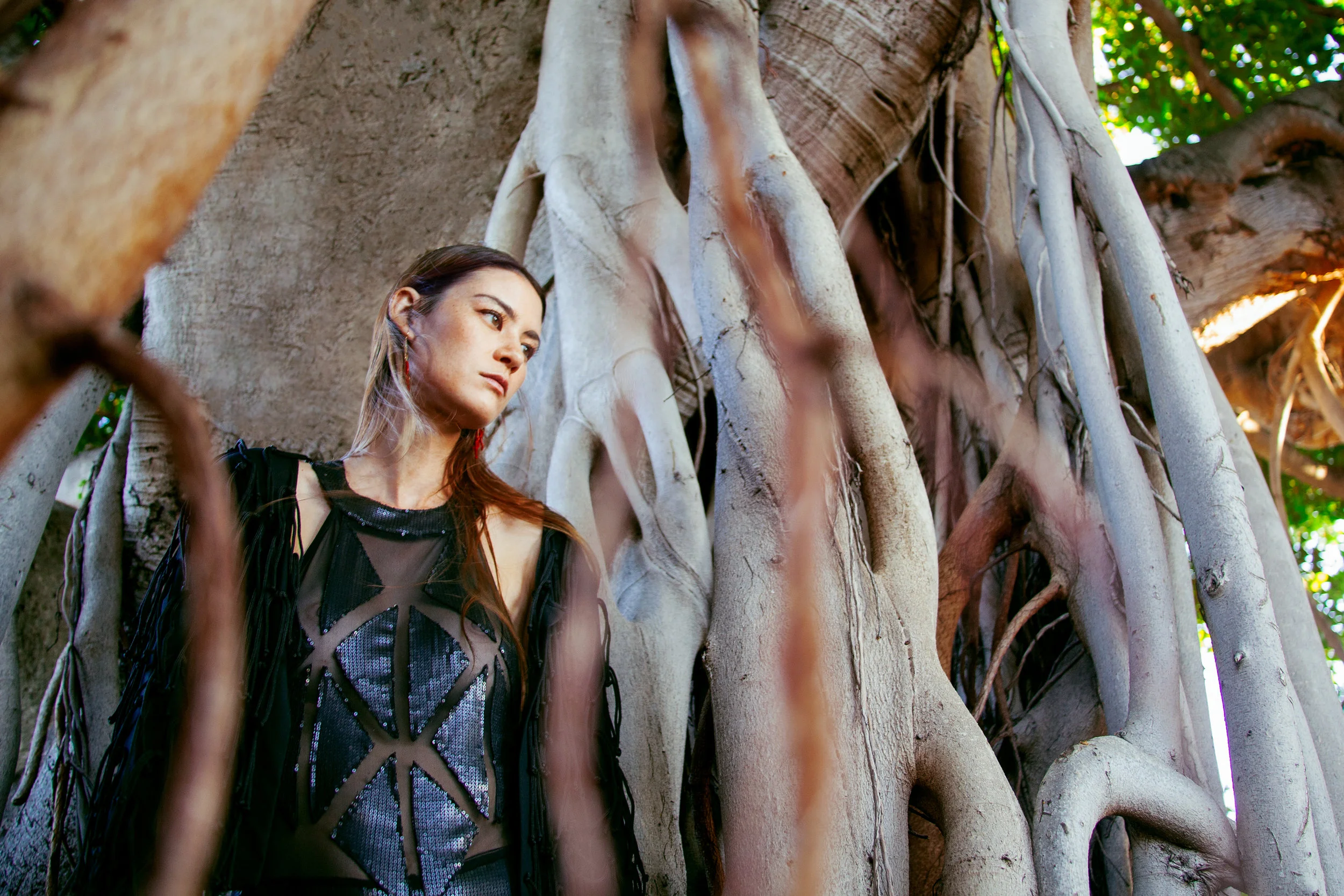 Swimsuit & Jacket : Manaola Hawaii / Earrings : Salty Girl