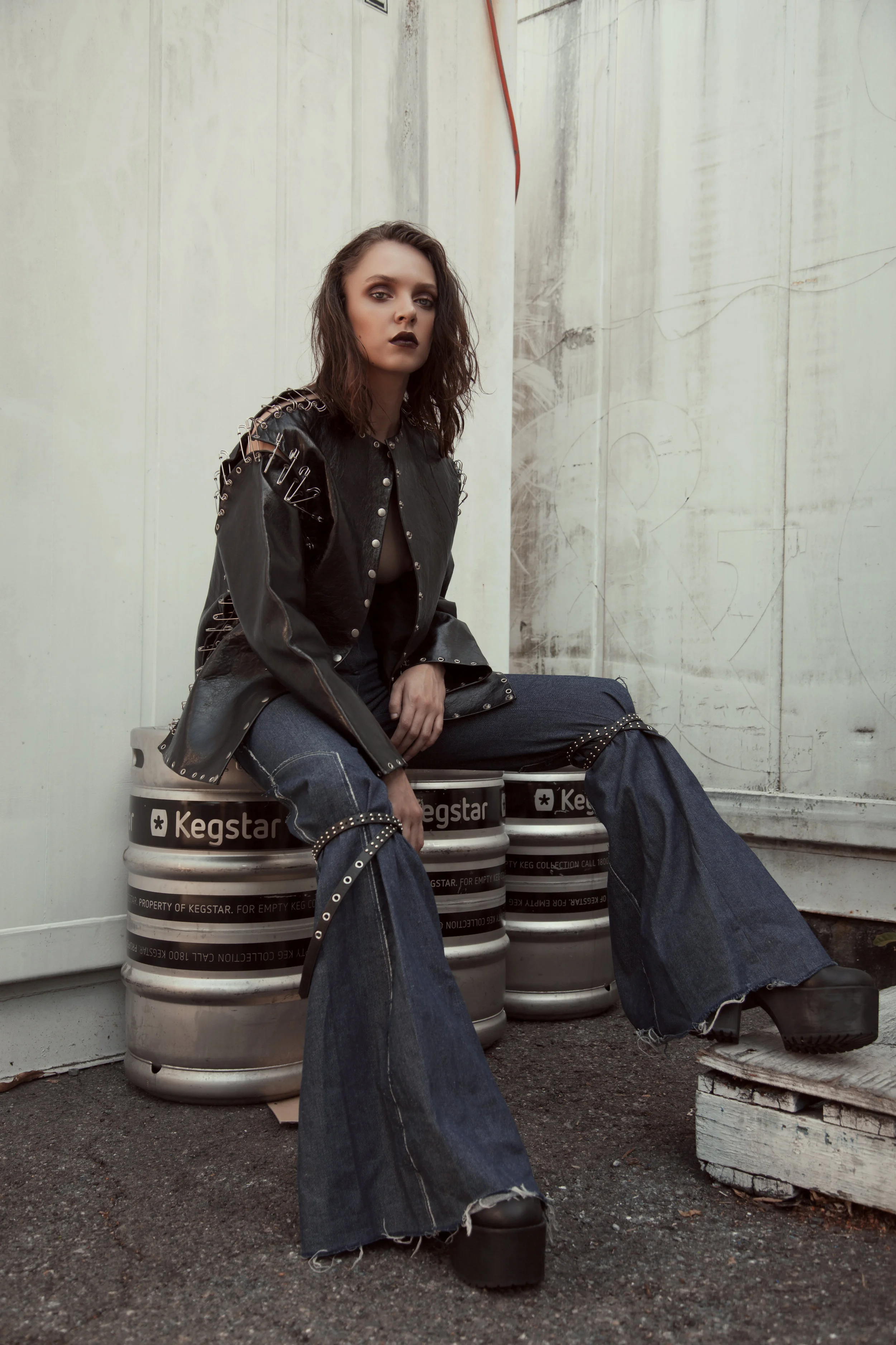 Jacket: Stephanie Schafer / Jeans: Jolie Chatfield / Shoes: Current Mood