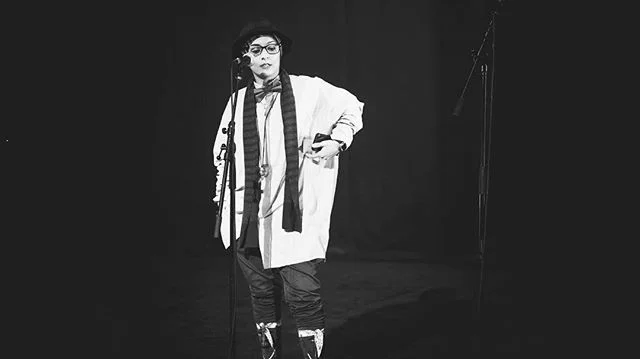 I had an itch. 📸 @lastminutephotographers