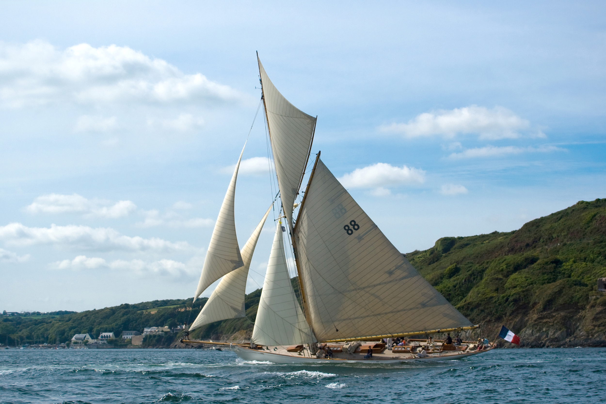 Moonbeam III, seen here in Brest, 2008.