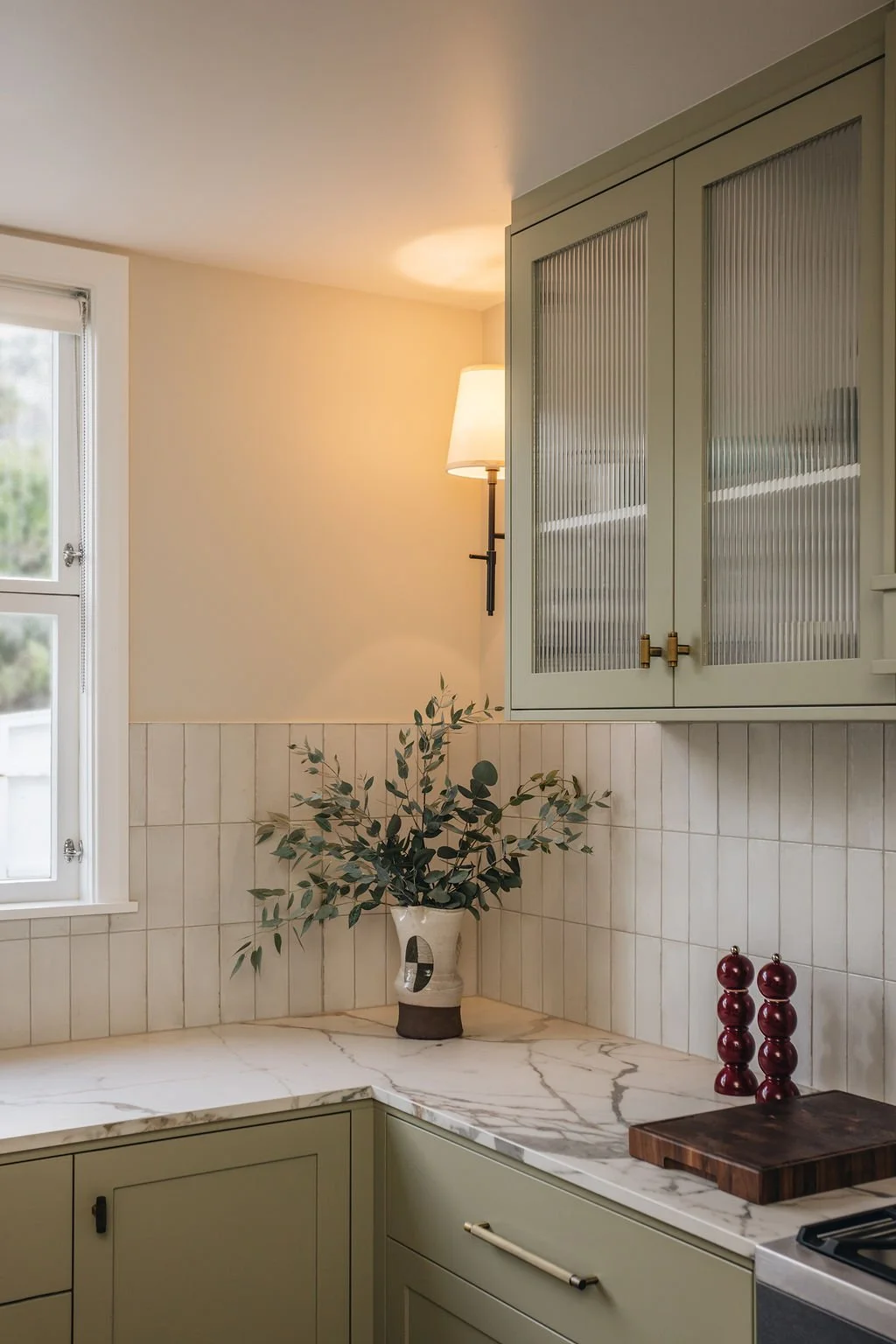 white-halfway-splashback-marble-coutnertop.jpg