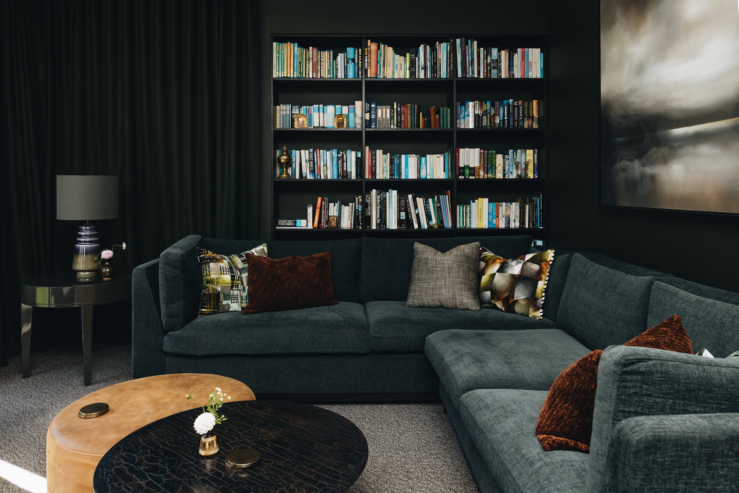 blue-corner-sofa-TV-lounge.jpg