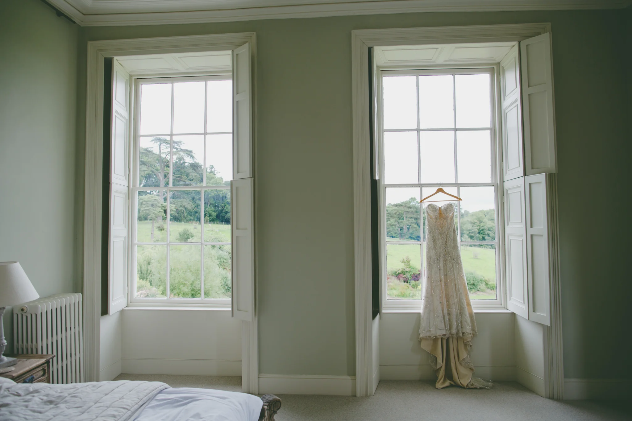 Amy Sampson | Devon Wedding Photographer | Ishani and Iain's Wedding at Pyne's House, Exeter, Devon