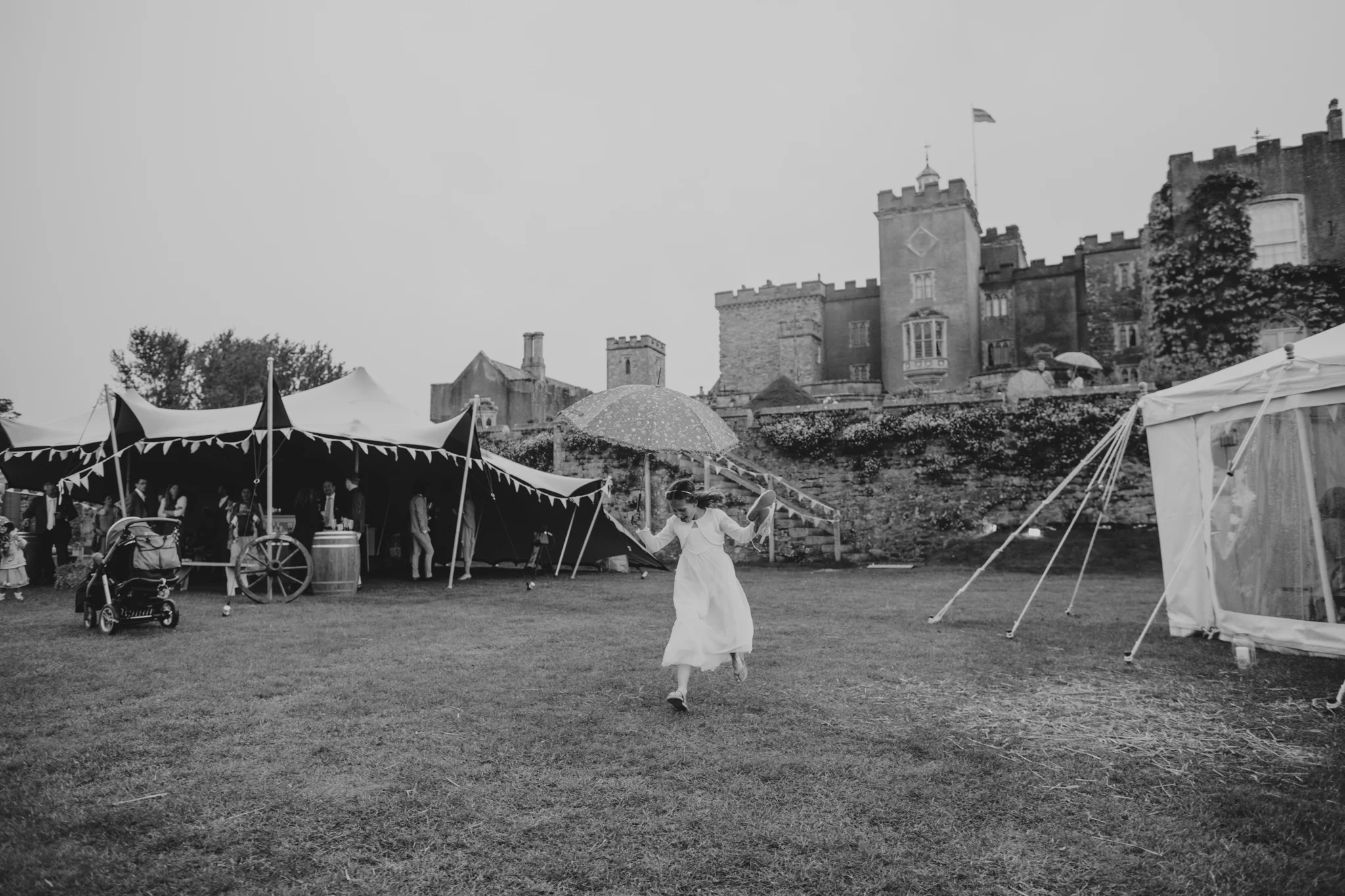Powderhamcastle_devon_amysampson-9.jpg