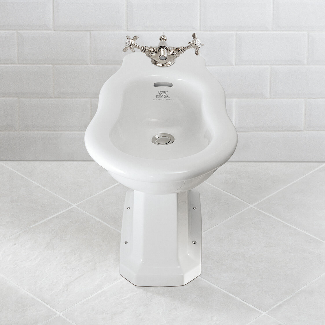 CLASSIC BIDET
