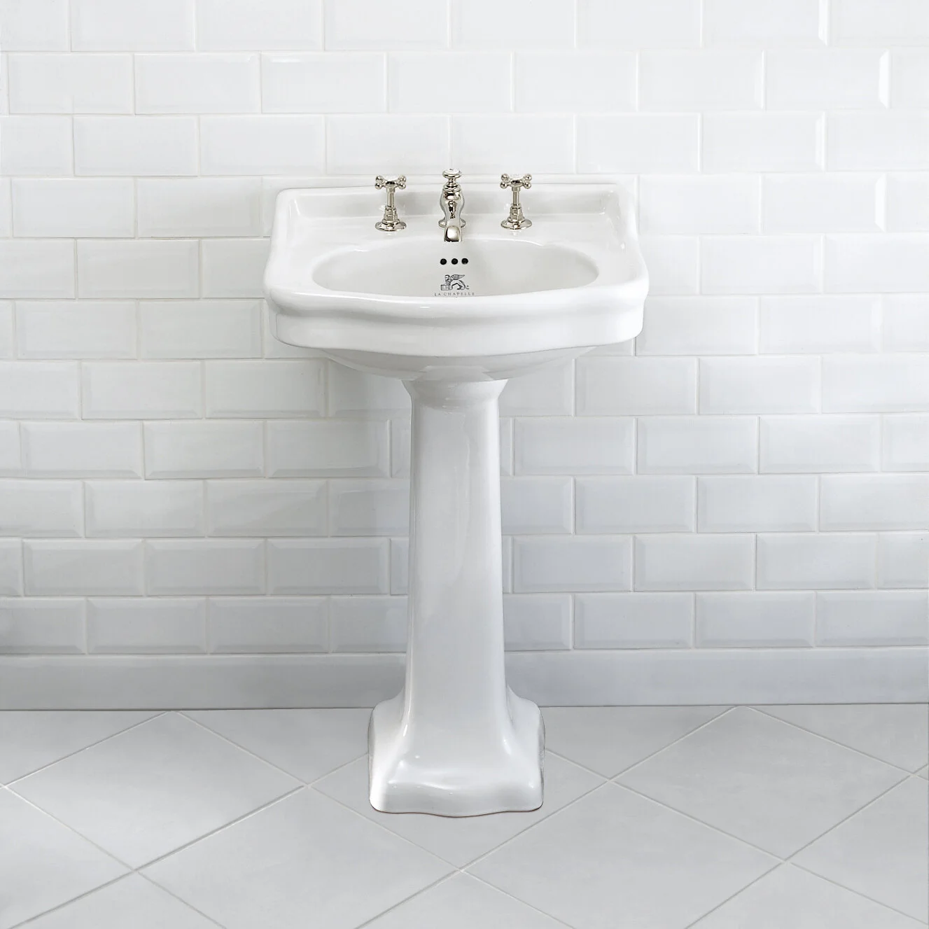 Lefroy-Brooks_La-Chapelle_Narrow-width-basin_Web.jpg