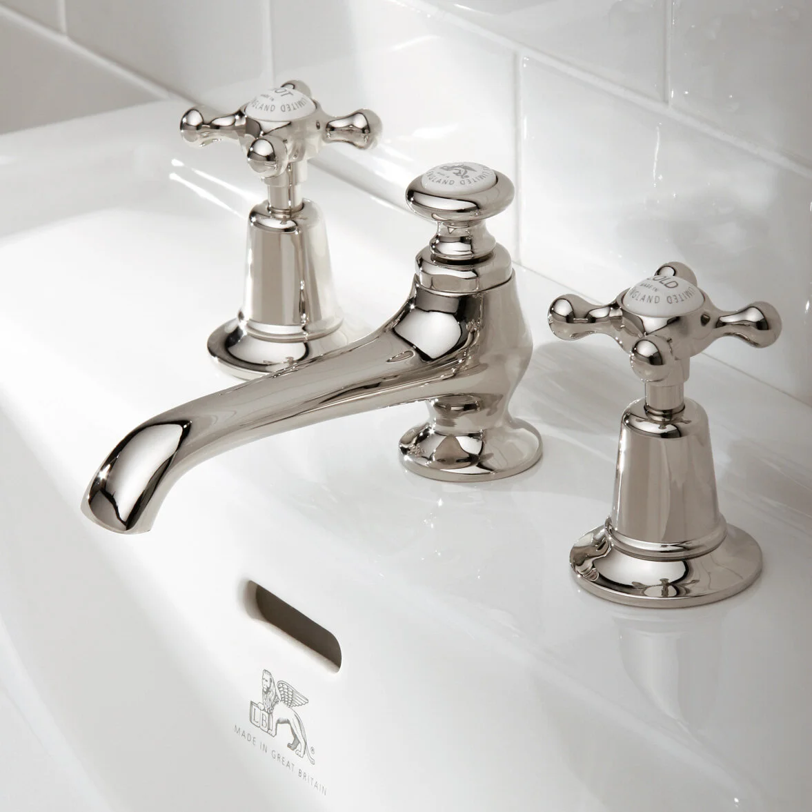 CH 1224 Connaught basin mixer with popup waste — Lefroy Brooks (UK