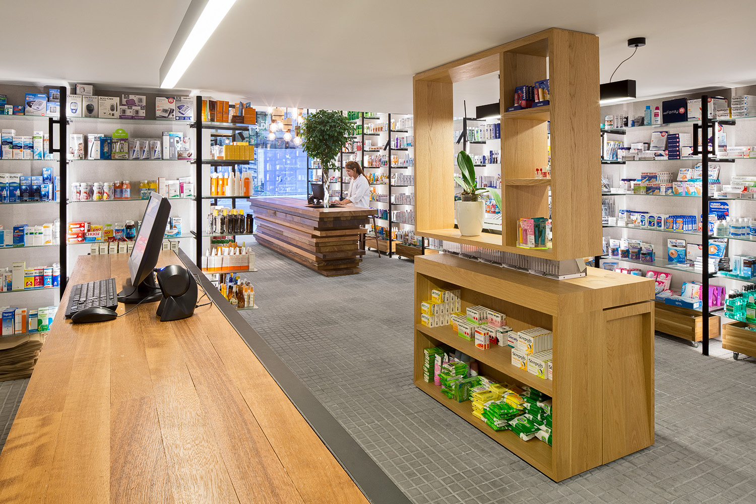 Pharmacie du Quartier - Karim Nader Studio and Blankpage Architects