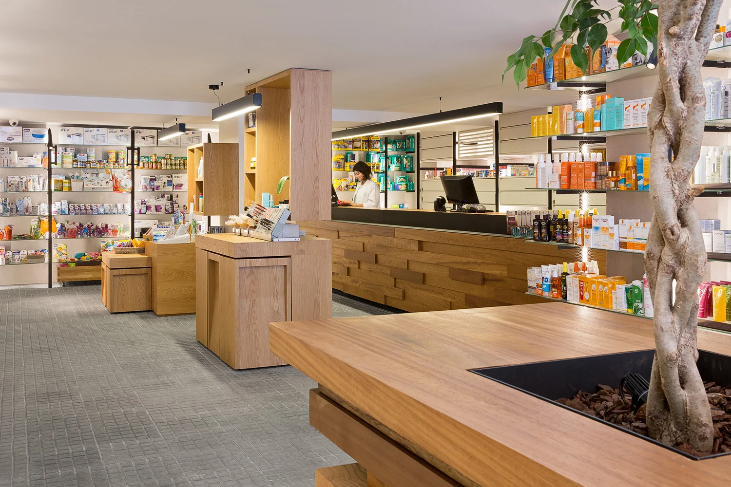 Pharmacie du Quartier - Karim Nader Studio and Blankpage Architects