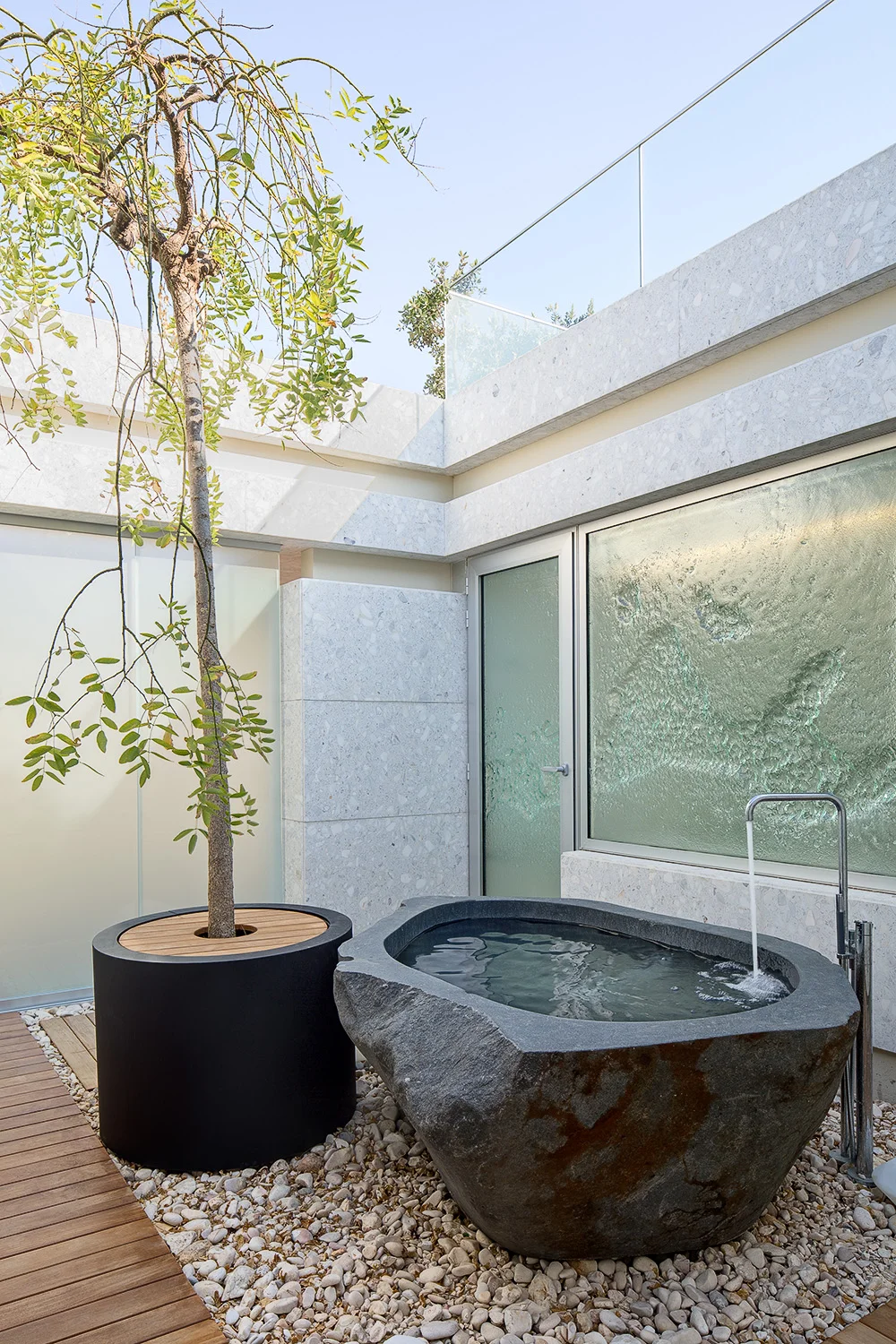 Villa Kali - Karim Nader Studio and Blankpage Architects