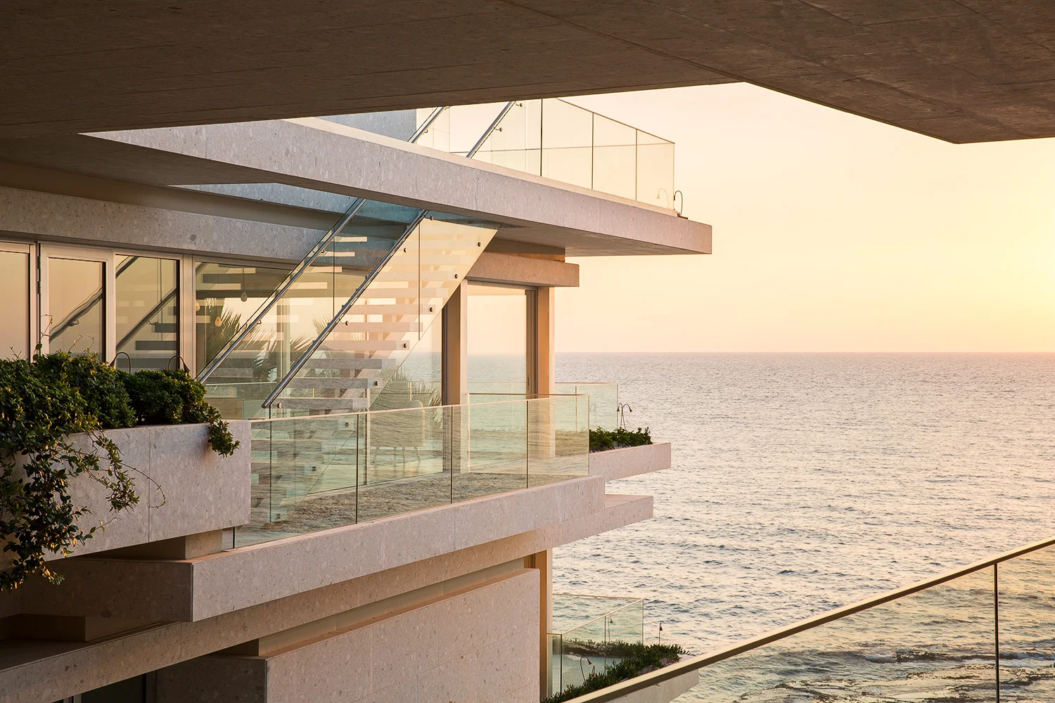 Villa Kali - Karim Nader Studio and Blankpage Architects