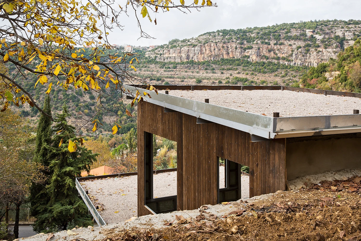 Moukhtara Hut - Nicolas Araman