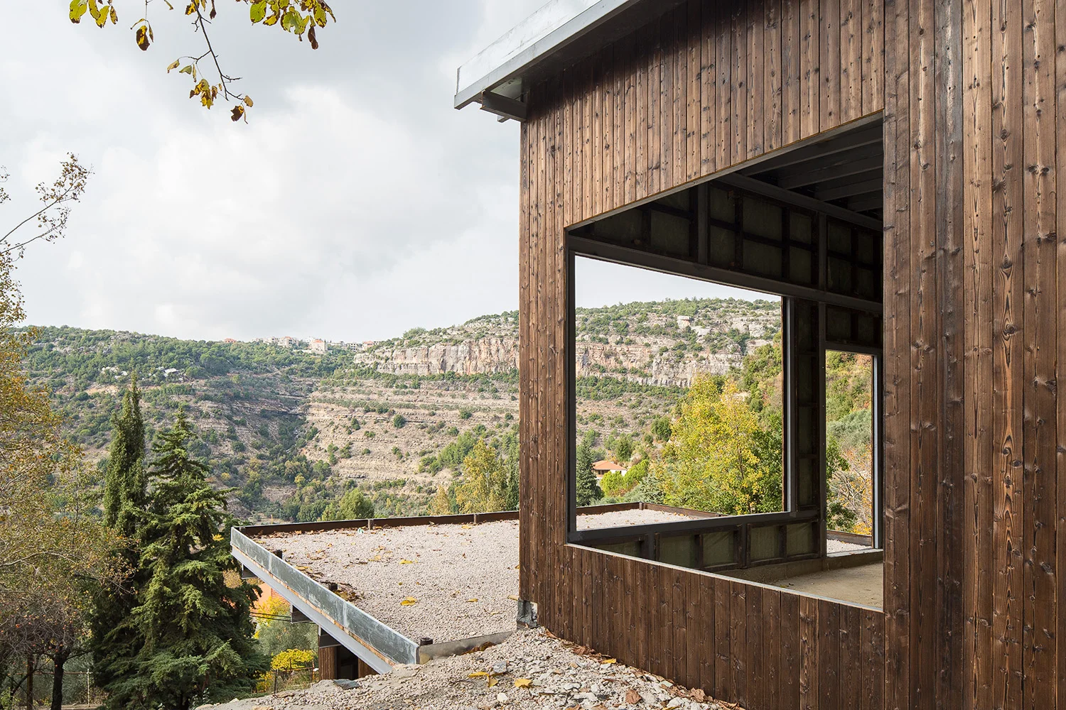 Moukhtara Hut - Nicolas Araman