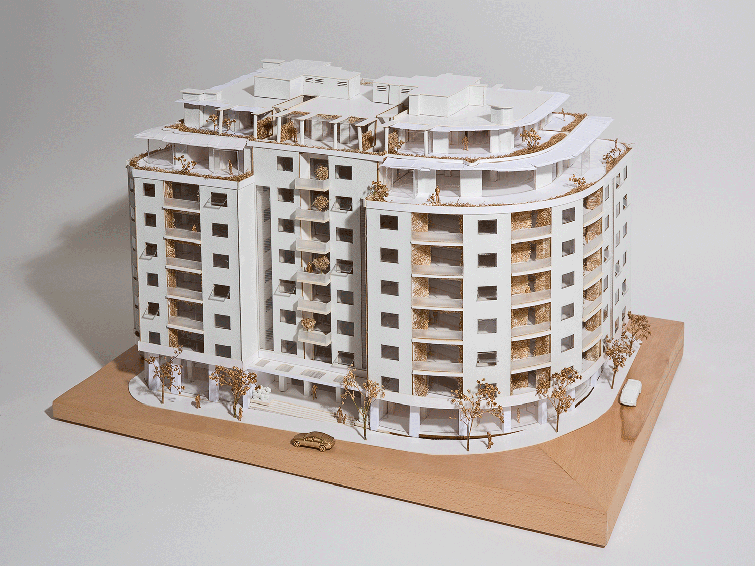 Union model - Karim Nader Studio