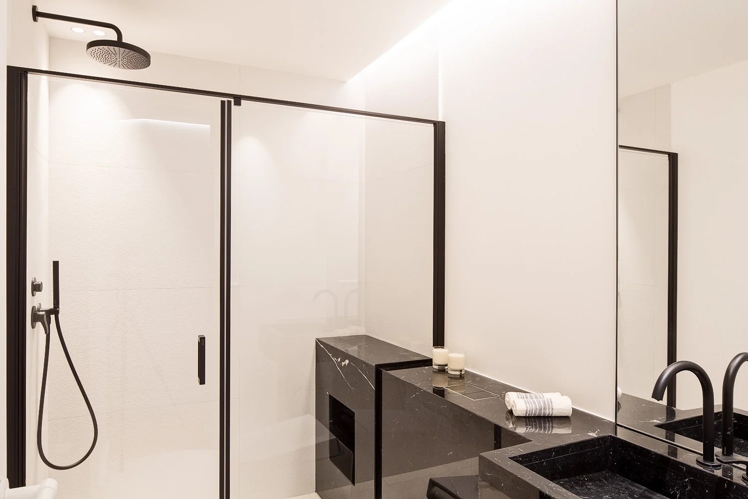 20 Rue de Vaugirard - Projects Untitled