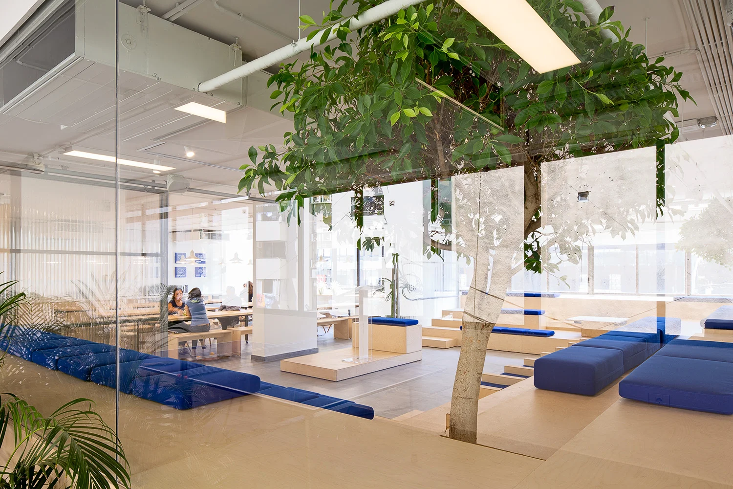 Playoffice - Karim Nader Studio