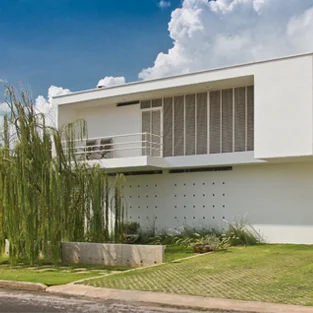 CASA-5-PATIOS.jpg
