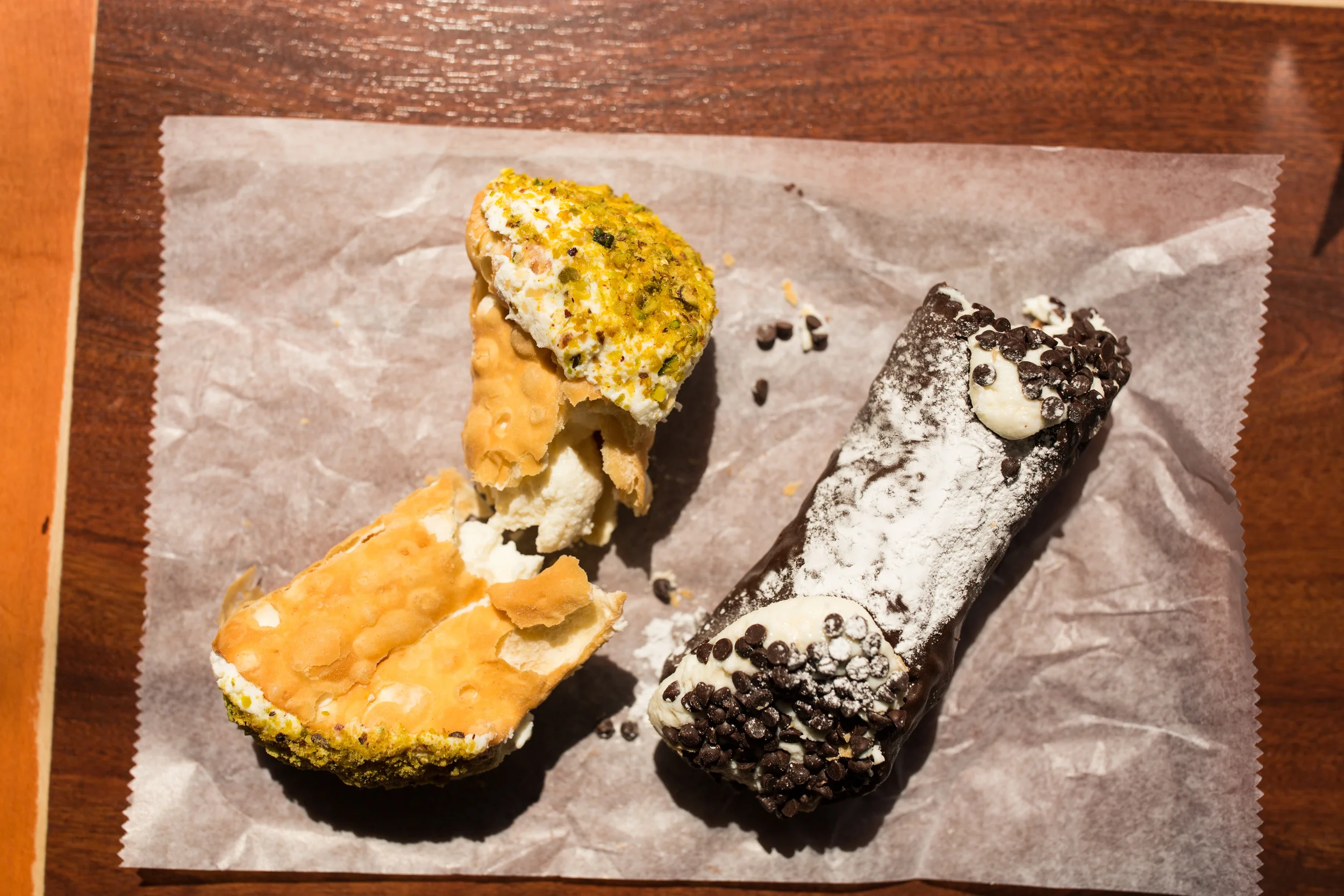 MIKE'S PASTRY_THE FOOD LENS_BRIAN SAMUELS PHOTOGRAPHY_JULY 2016-9.jpg