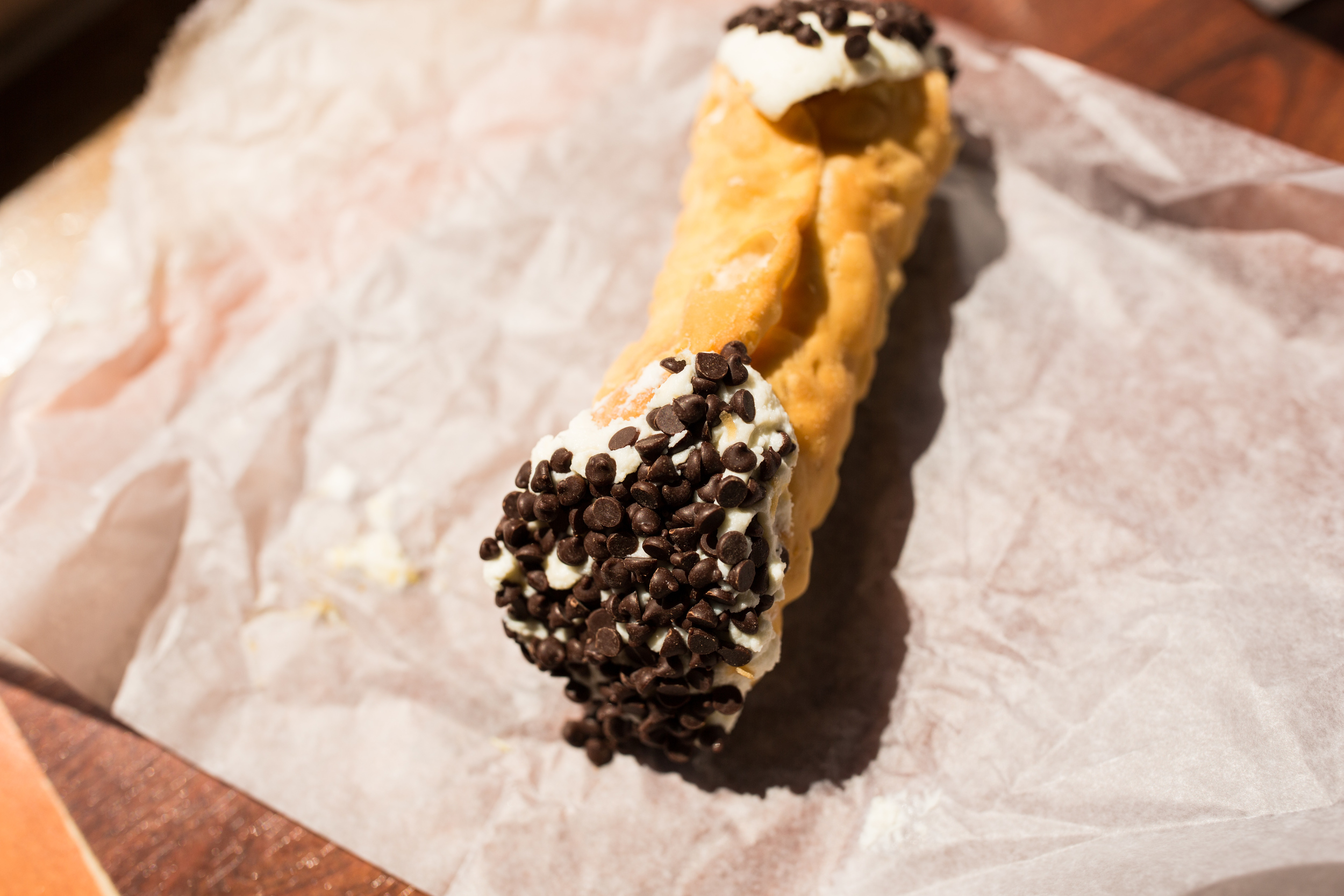 MIKE'S PASTRY_THE FOOD LENS_BRIAN SAMUELS PHOTOGRAPHY_JULY 2016-10.jpg