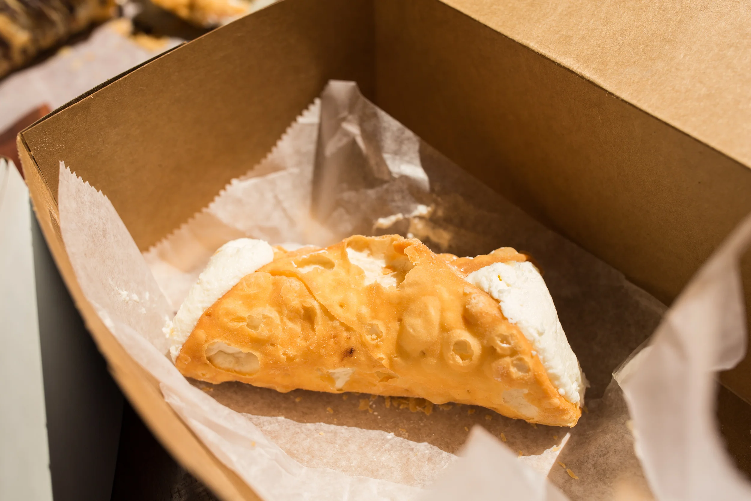 MIKE'S PASTRY_THE FOOD LENS_BRIAN SAMUELS PHOTOGRAPHY_JULY 2016-11.jpg