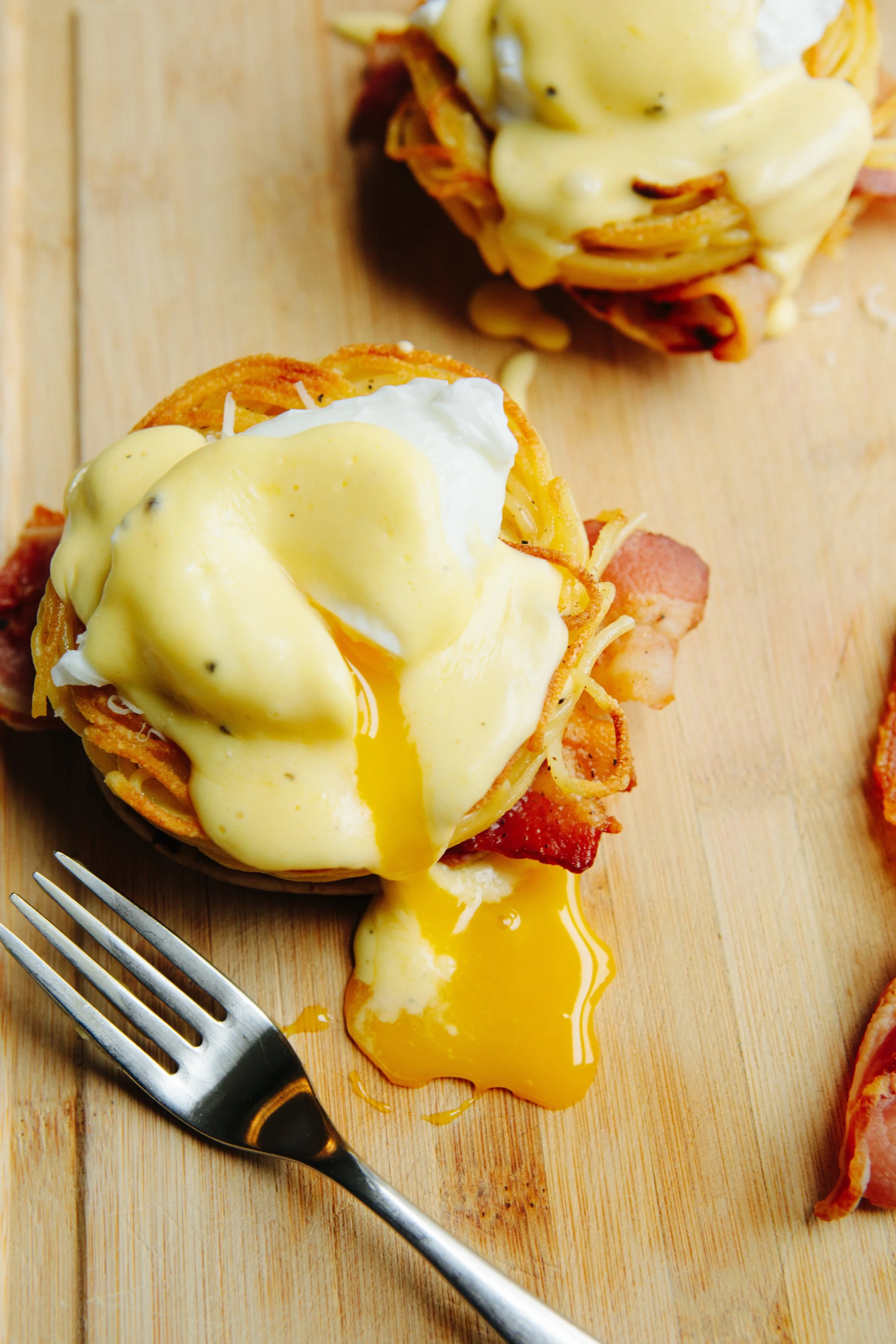 THE ART OF THE MASHUP_Carbonara Eggs Benedict_BRIAN SAMUELS PHOTOGRAPHY-6526.jpg