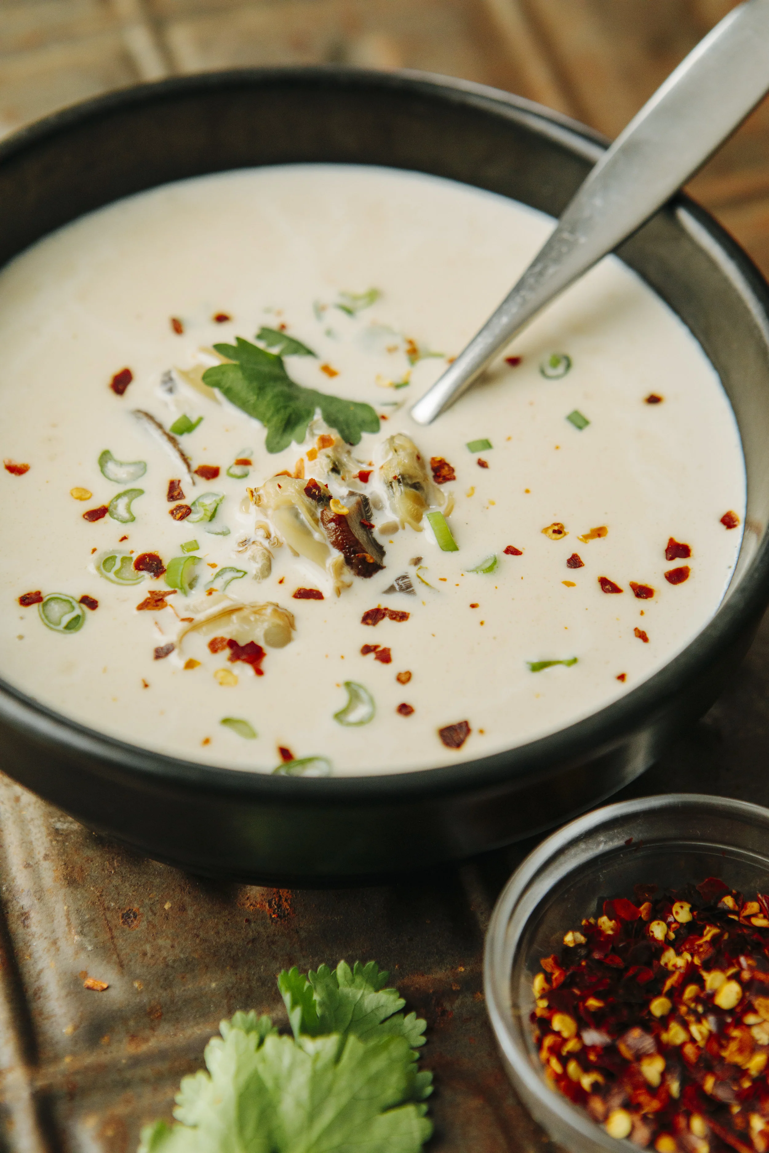 THE ART OF THE MASHUP-Thai Tom Kahi Gai Clam Chowder_BRIAN SAMUELS PHOTOGRAPHY-December 2016-1184.jpg