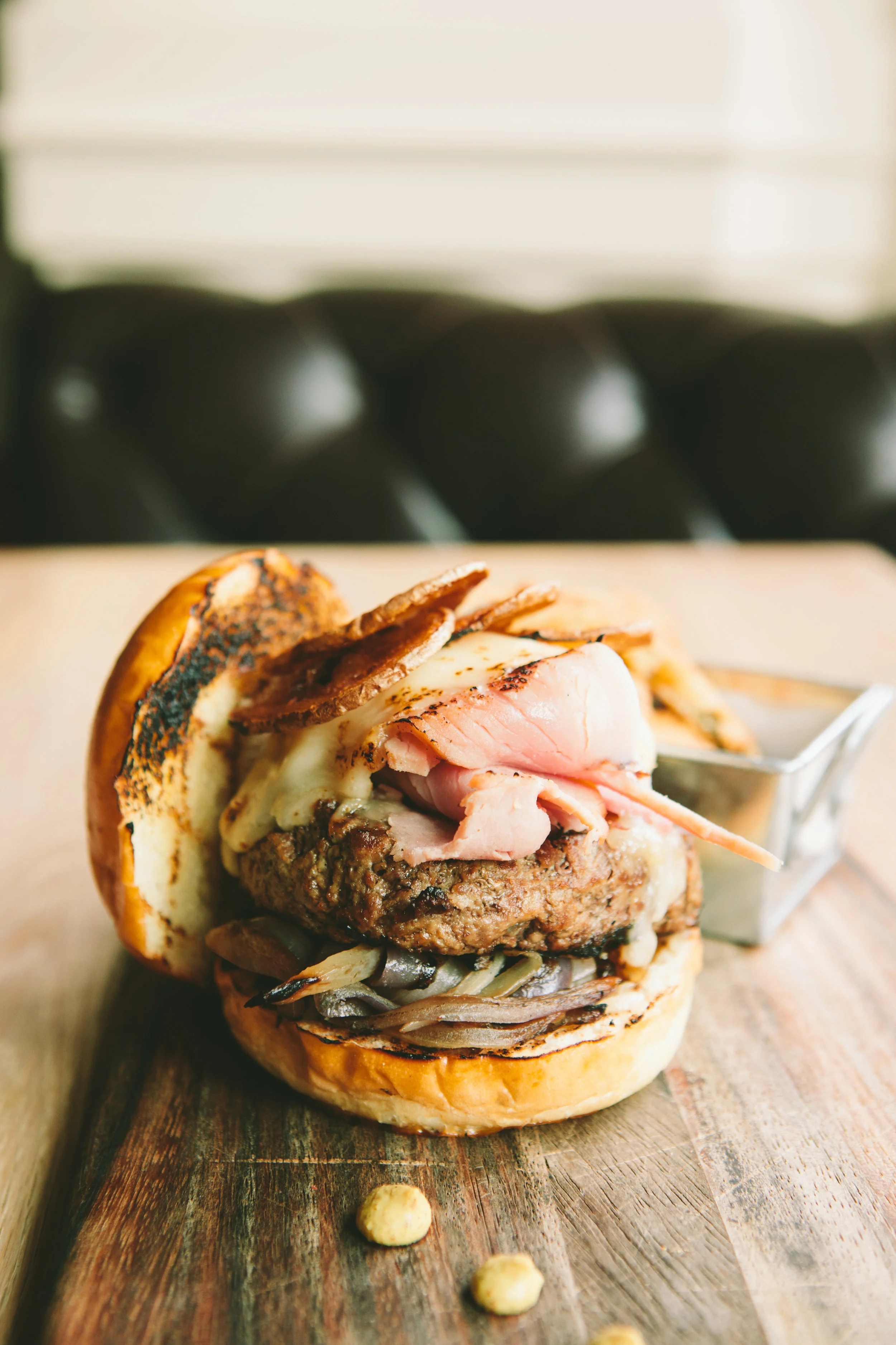 MET BACK BAR BURGER_BRIAN SAMUELS PHOTOGRAPHY_JANUARY 2017-3340.jpg