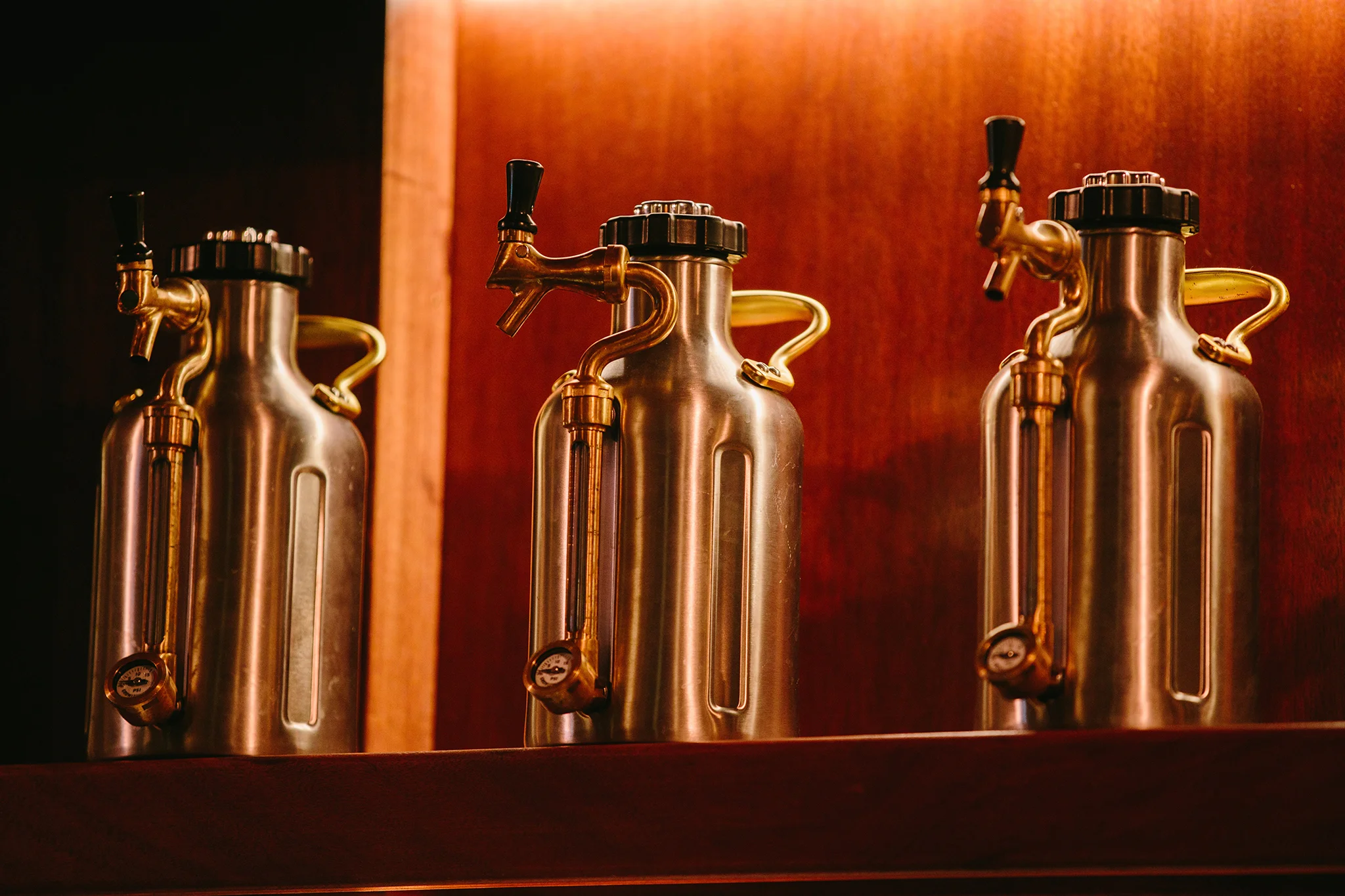 BACKYARD BETTY'S_CREDIT BRIAN SAMUELS PHOTOGRAPHY_DECEMBER 2018-0260 copy.jpg