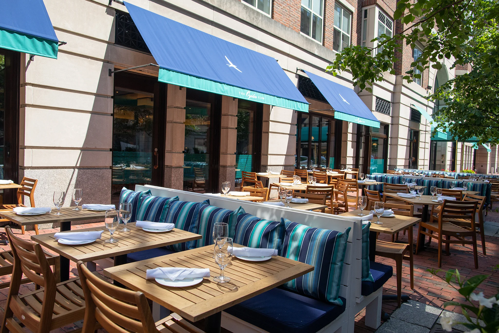 THE OYSTER CLUB_BRIAN SAMUELS PHOTOGRAPHY_JULY 2019-0120 copy.jpg