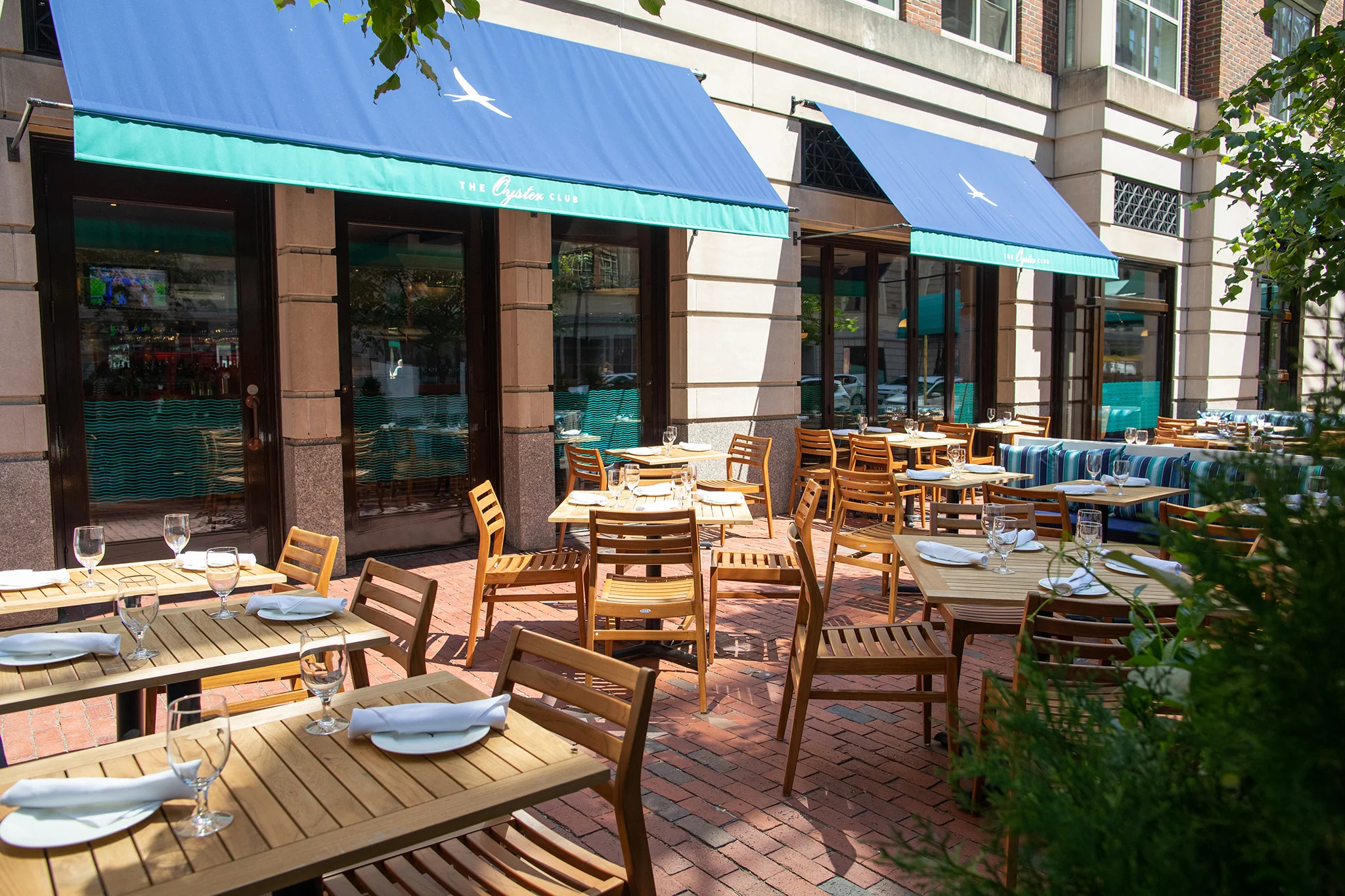 THE OYSTER CLUB_BRIAN SAMUELS PHOTOGRAPHY_JULY 2019-0126 copy.jpg