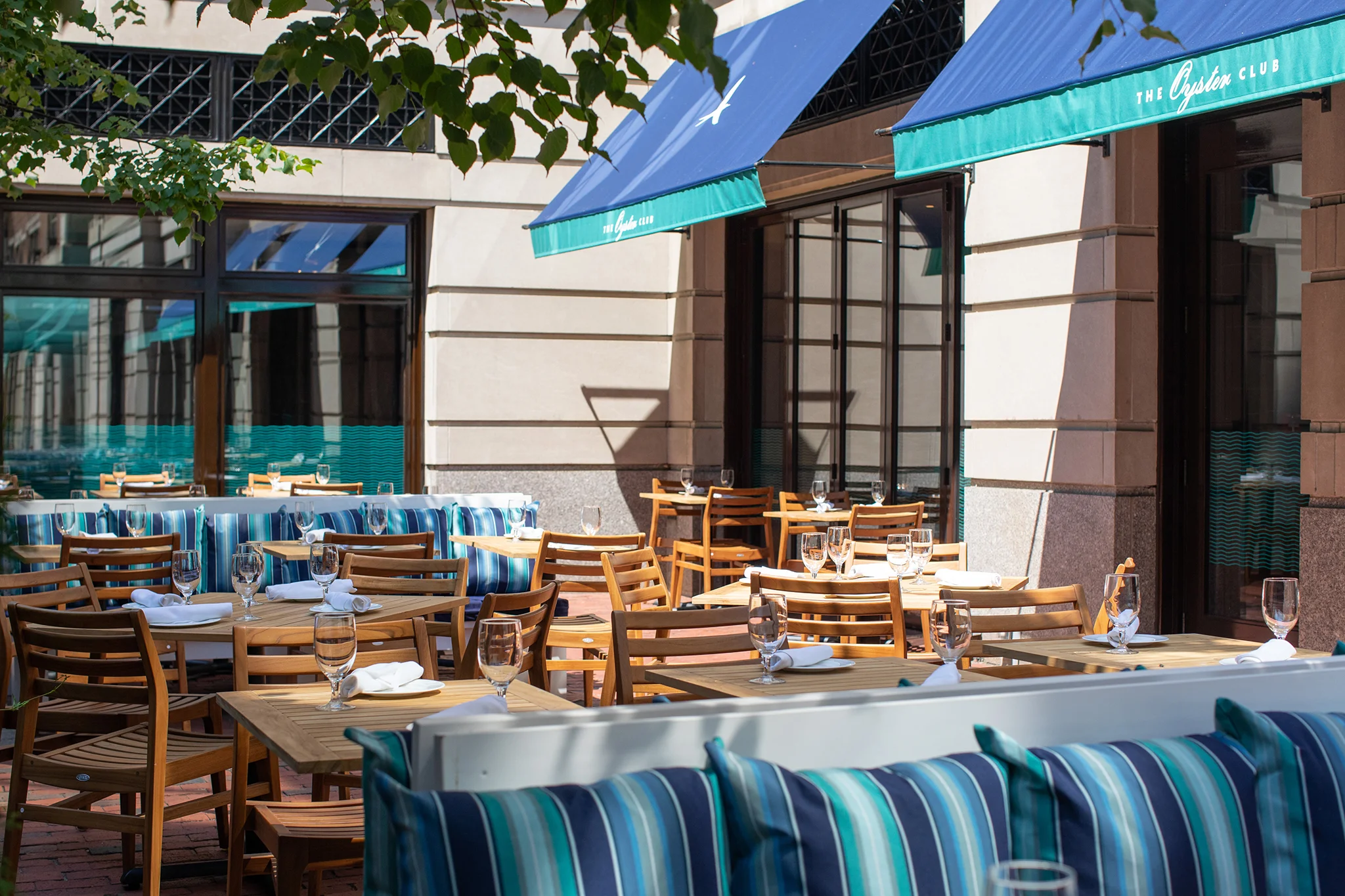 THE OYSTER CLUB_BRIAN SAMUELS PHOTOGRAPHY_JULY 2019-0157 copy.jpg