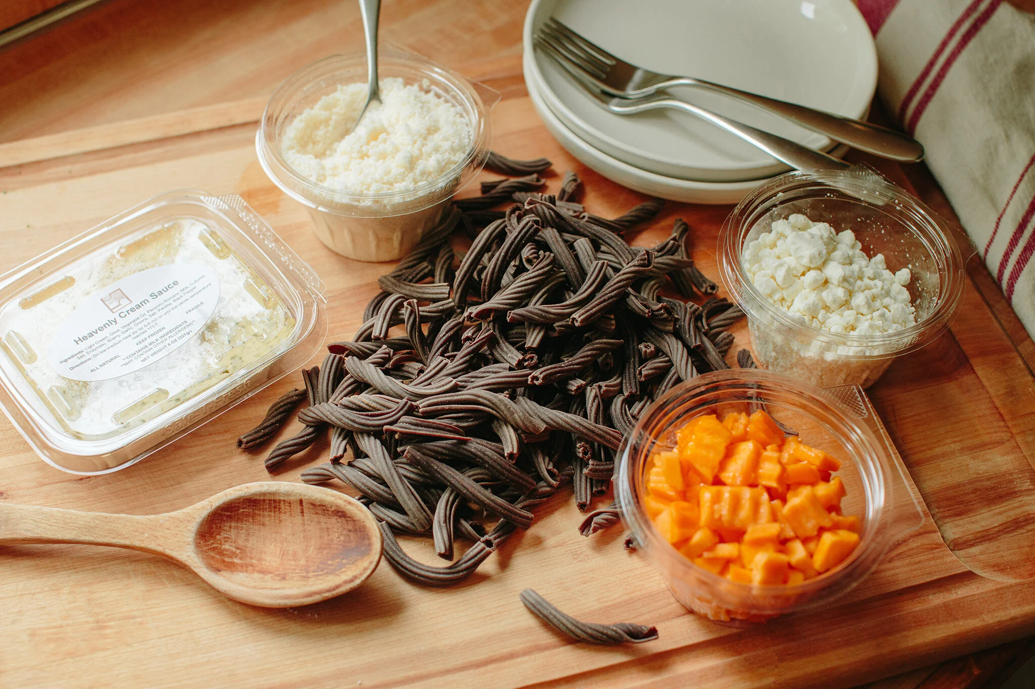 PIATTINI_PASTA KITS_BRIAN SAMUELS PHOTOGRAPHY_MAY 2020-0535 copy.jpg