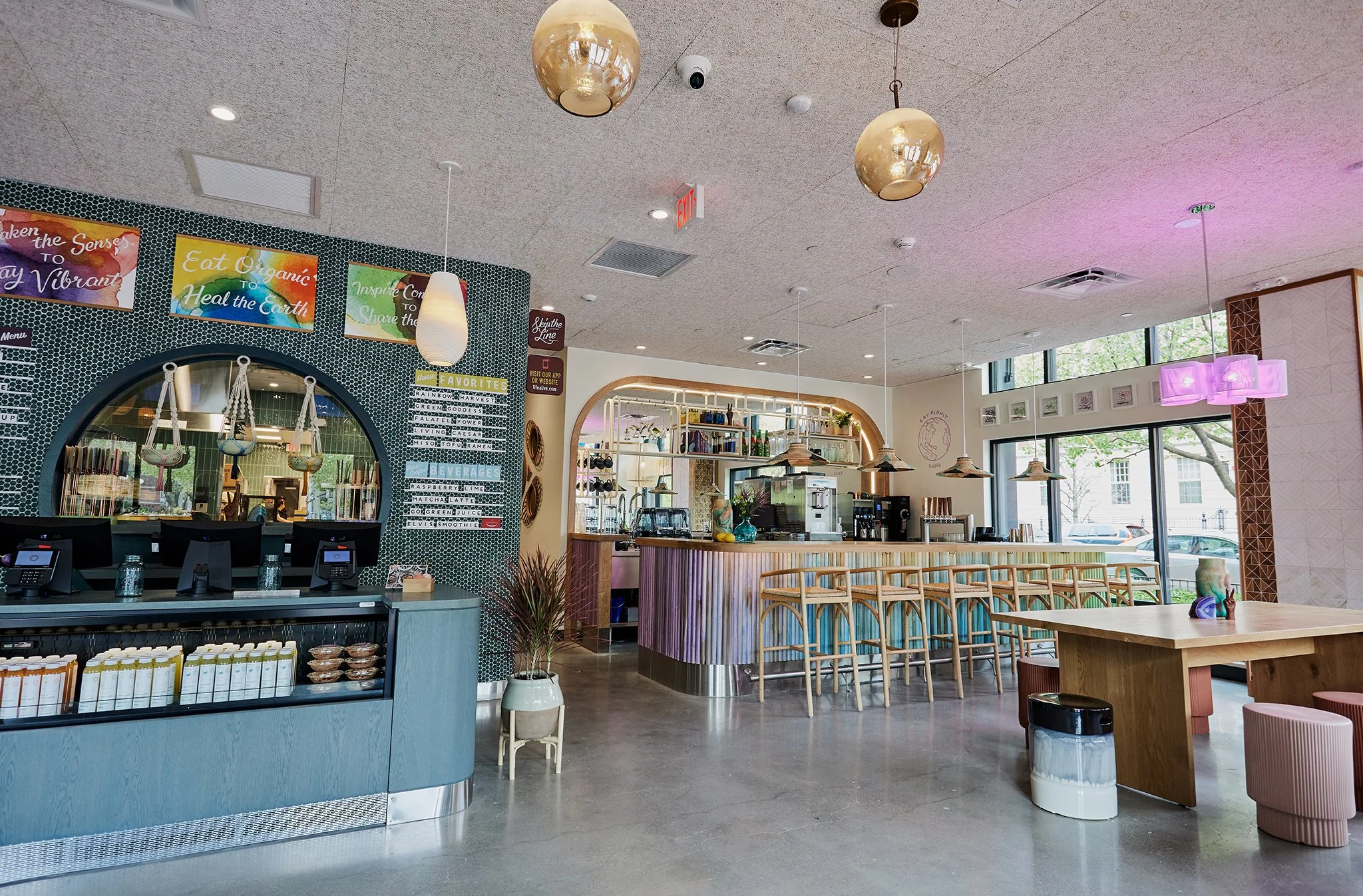 LIFE ALIVE_SOUTH END INTERIORS_BRIAN SAMUELS PHOTOGRAPHY_MAY 2022-IMG_2065 copy.jpg