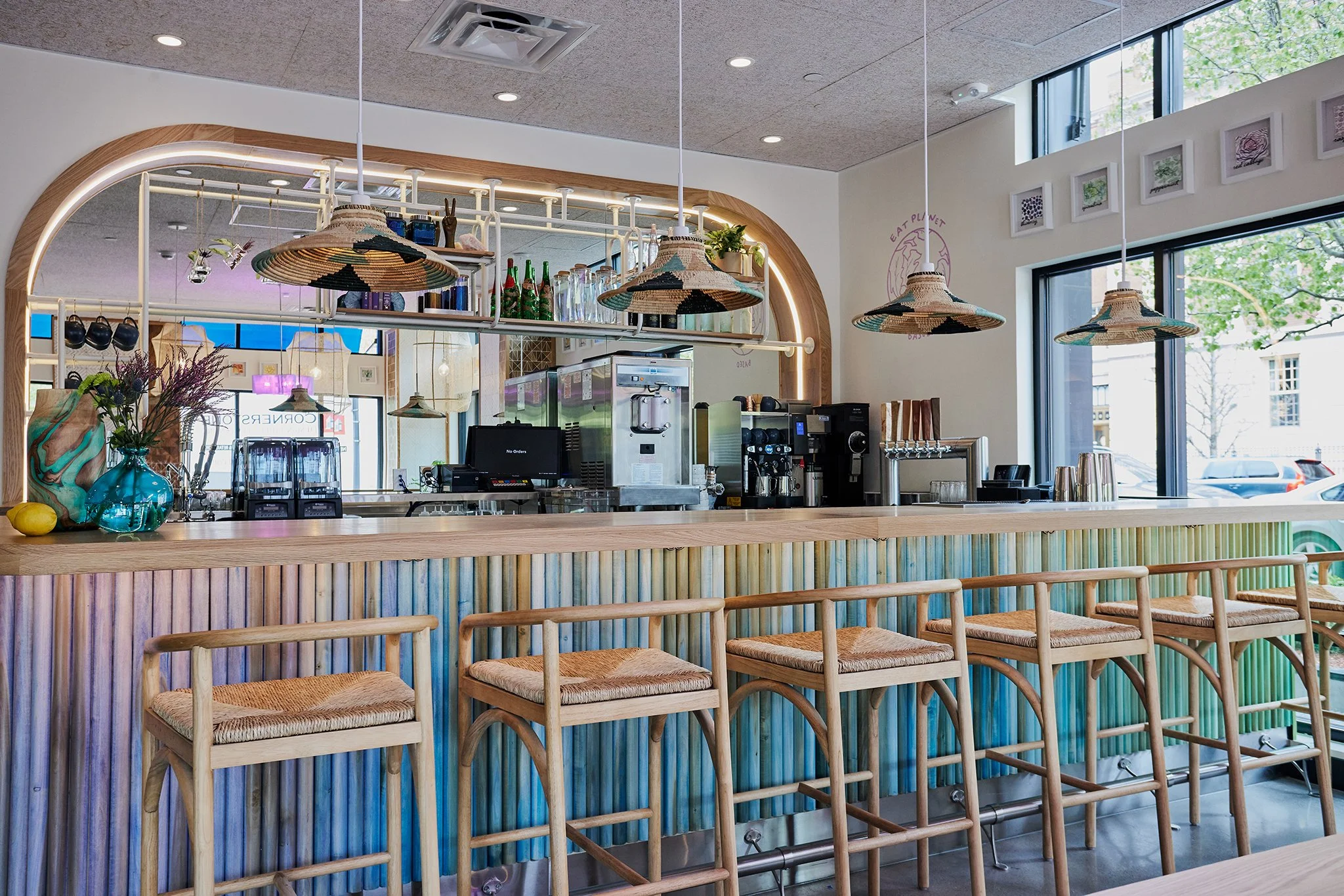 LIFE ALIVE_SOUTH END INTERIORS_BRIAN SAMUELS PHOTOGRAPHY_MAY 2022-IMG_2076 copy.jpg