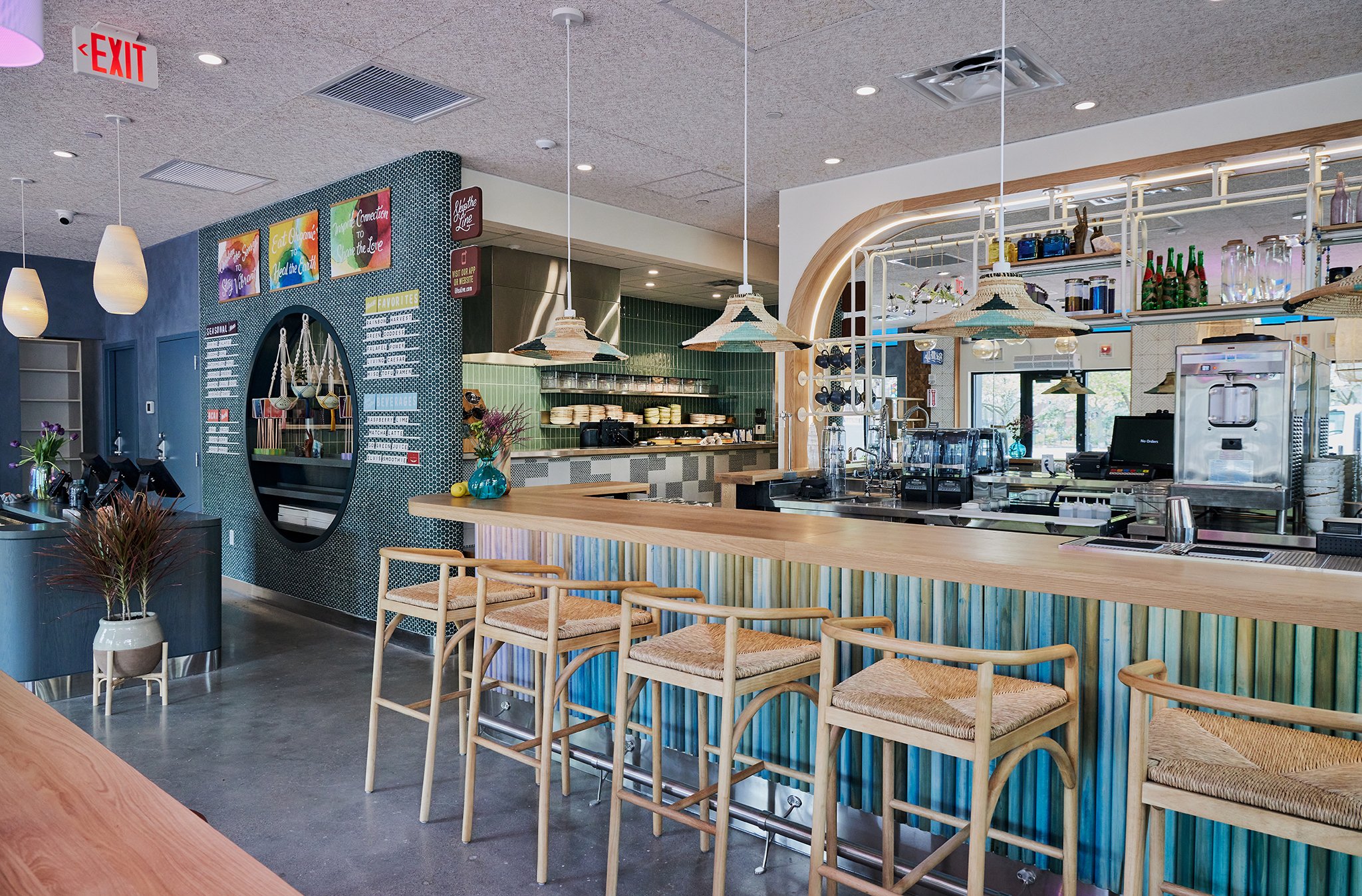 LIFE ALIVE_SOUTH END INTERIORS_BRIAN SAMUELS PHOTOGRAPHY_MAY 2022-IMG_2206 copy.jpg